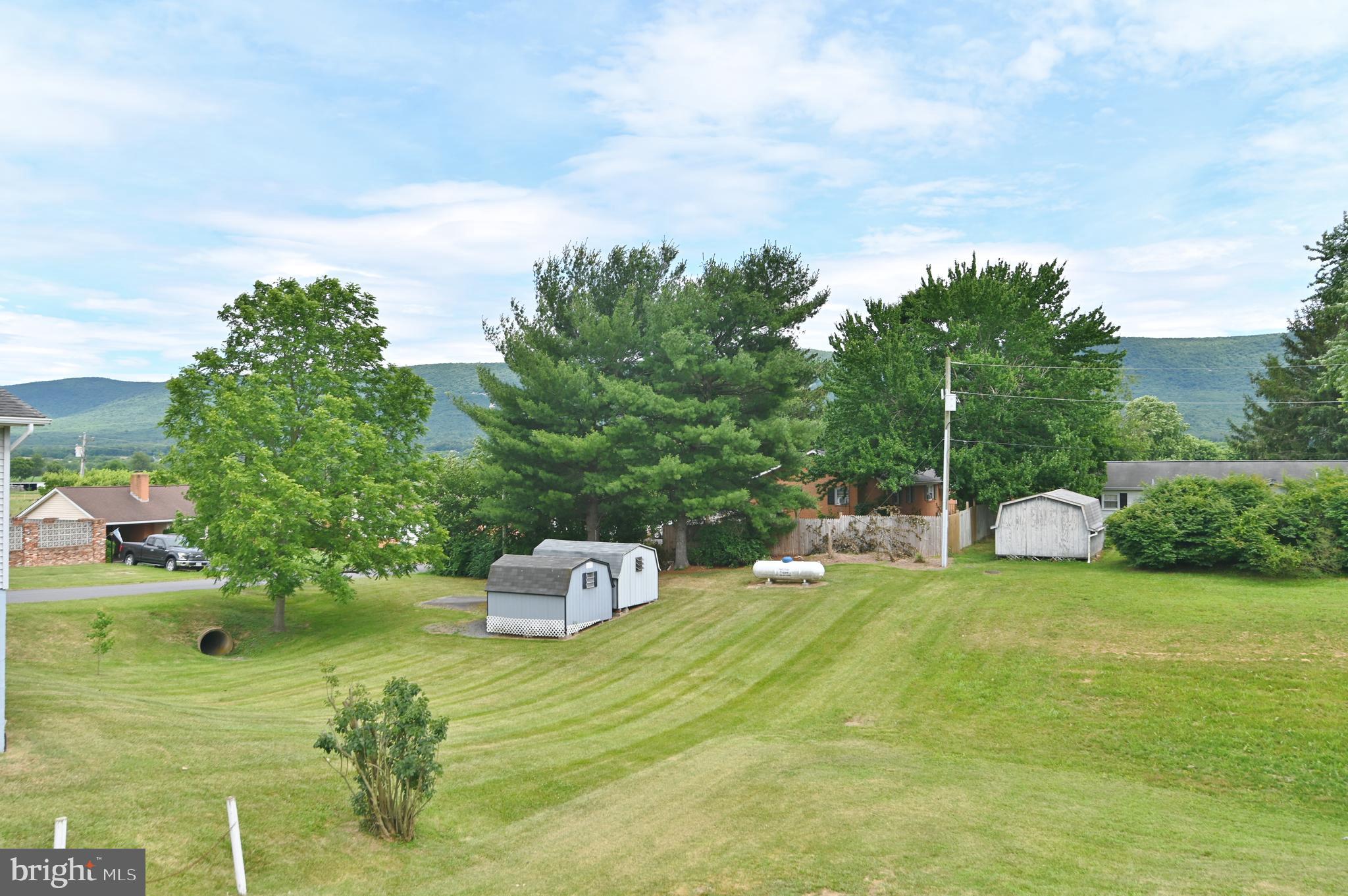 AVONDALE ACRES - Residential