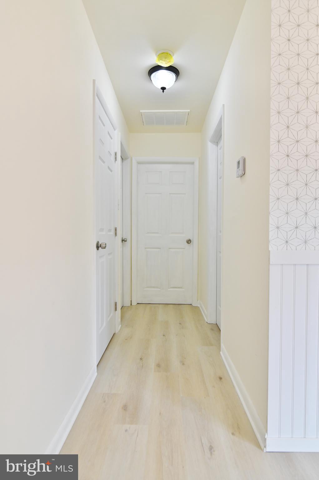 AVONDALE ACRES - Residential