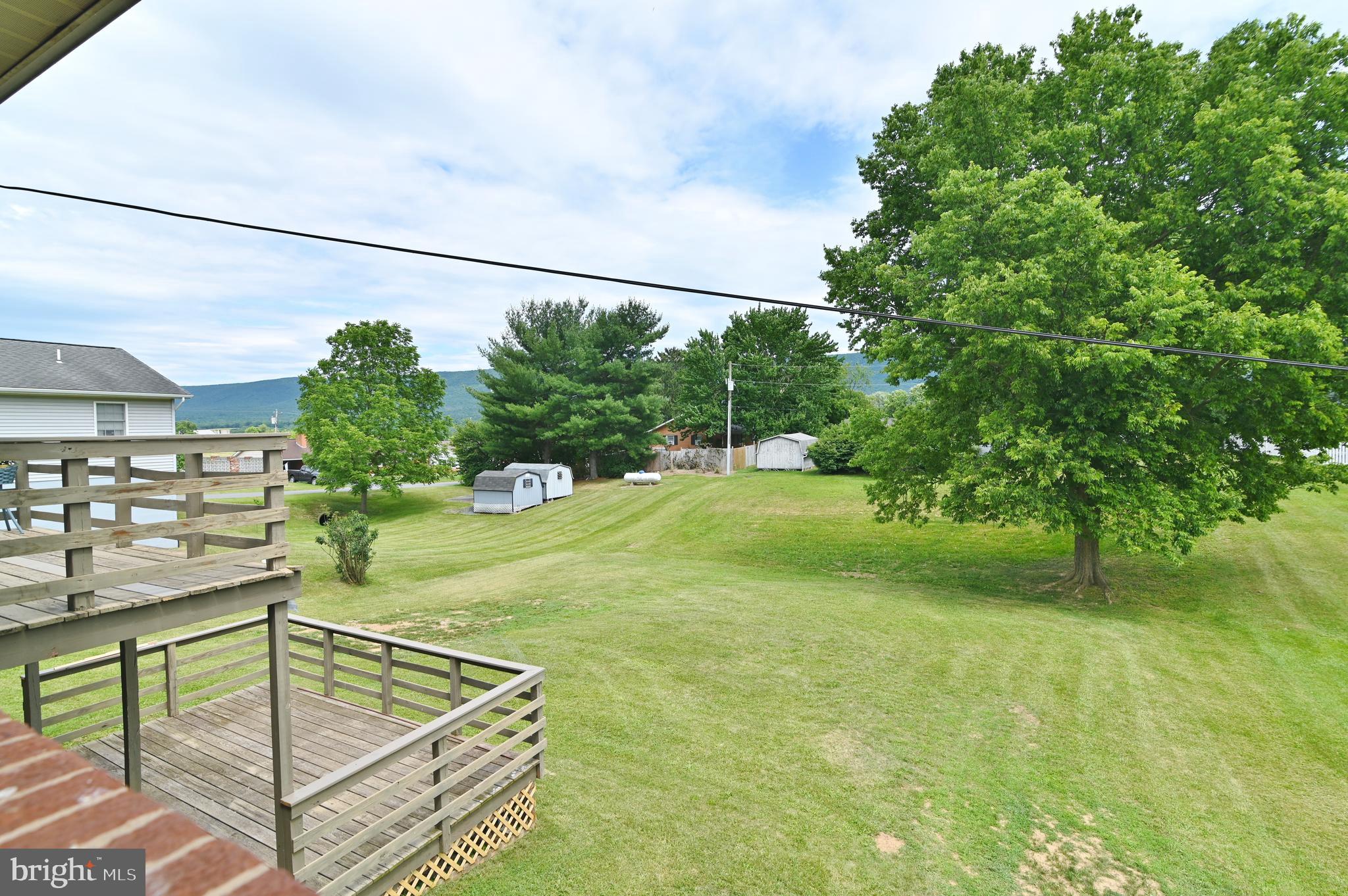 AVONDALE ACRES - Residential