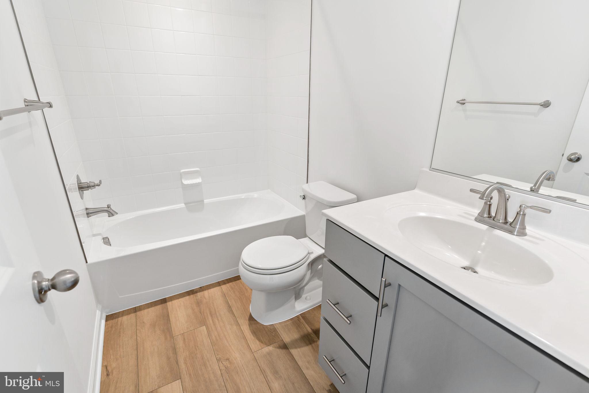 MARTINSBURG STATION - Residential