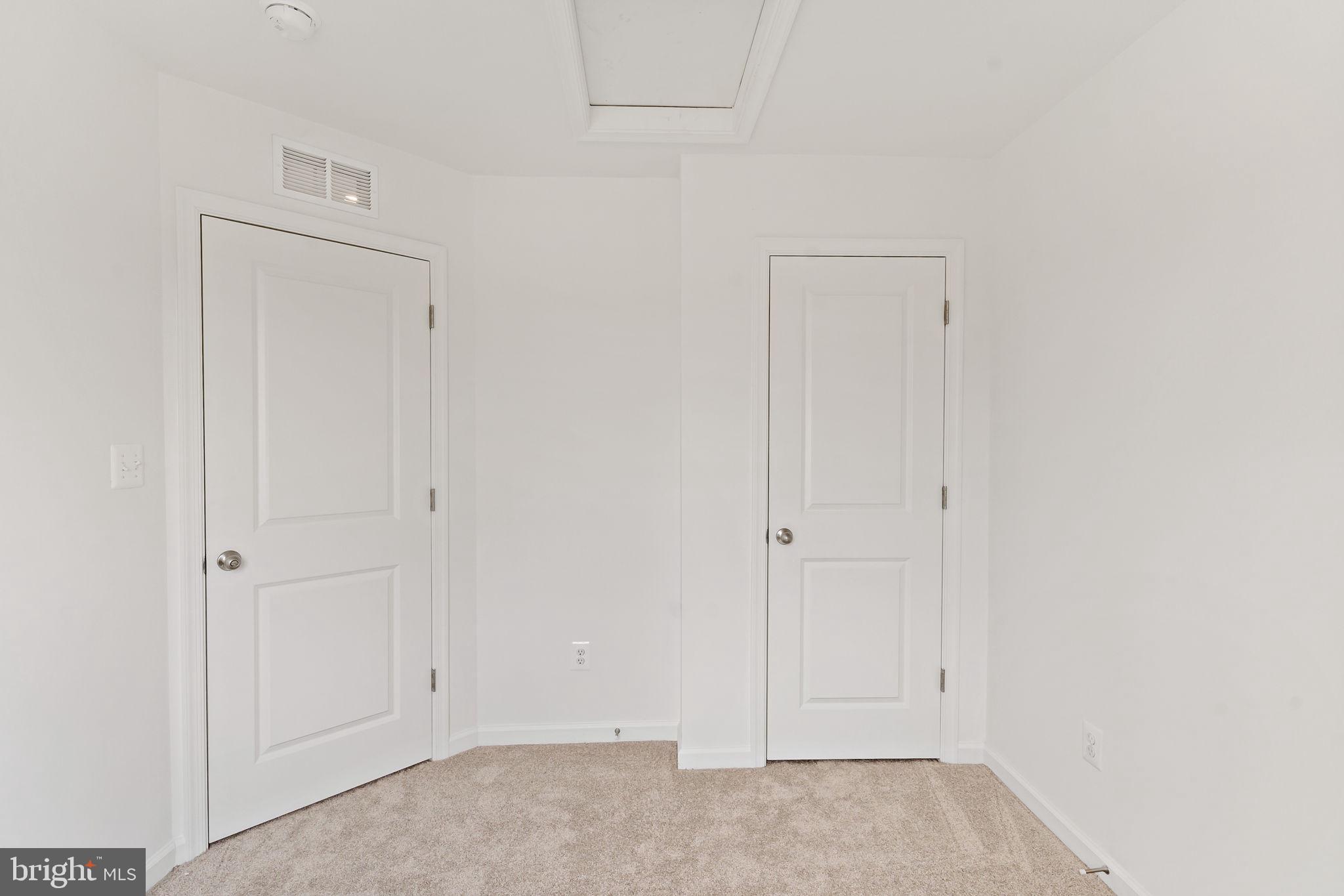 MARTINSBURG STATION - Residential