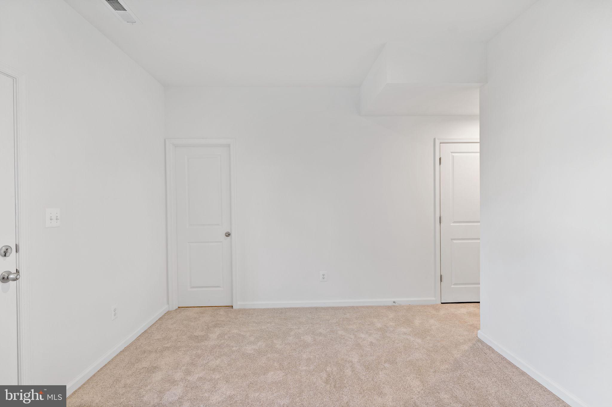 MARTINSBURG STATION - Residential