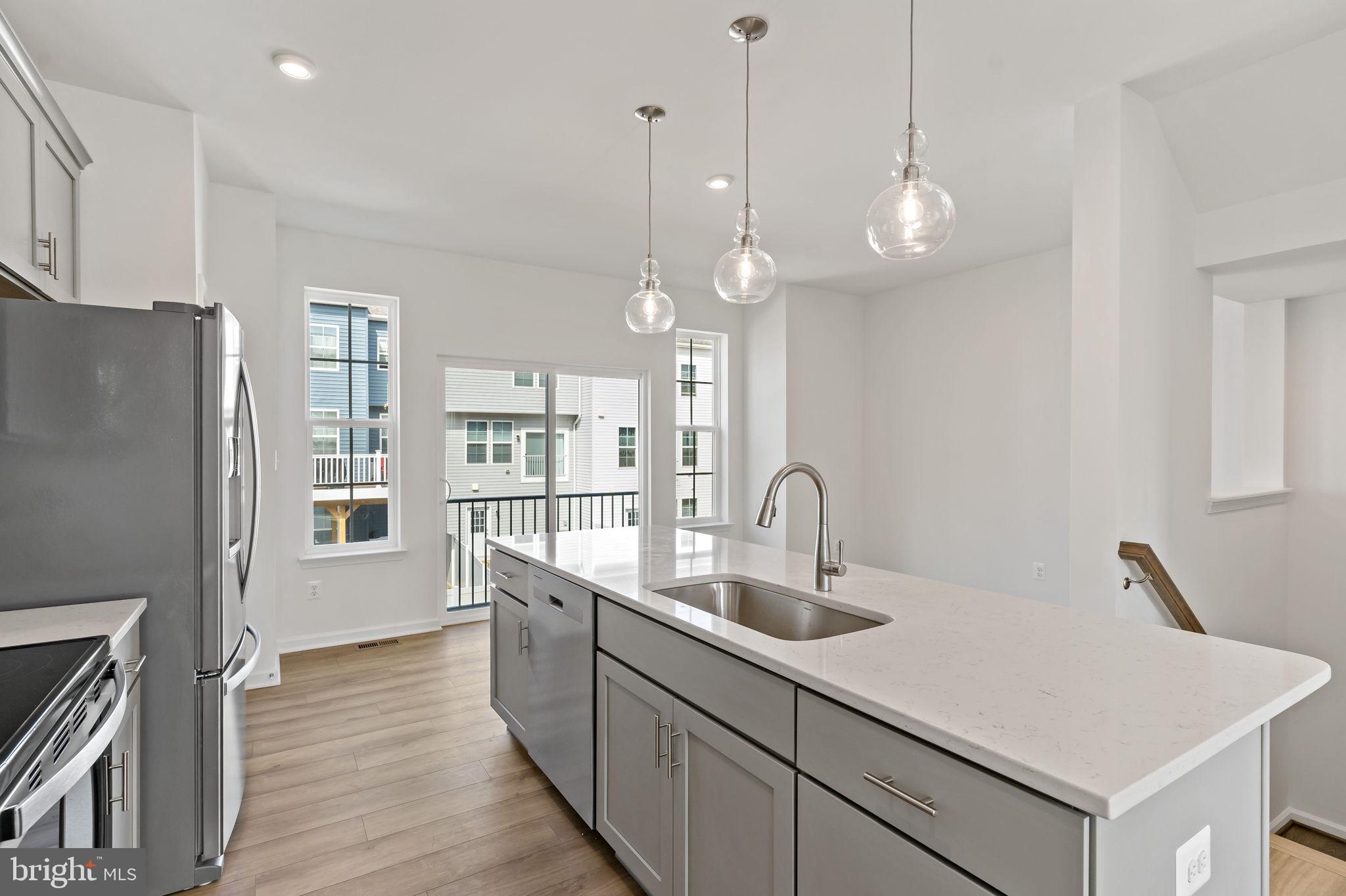 MARTINSBURG STATION - Residential