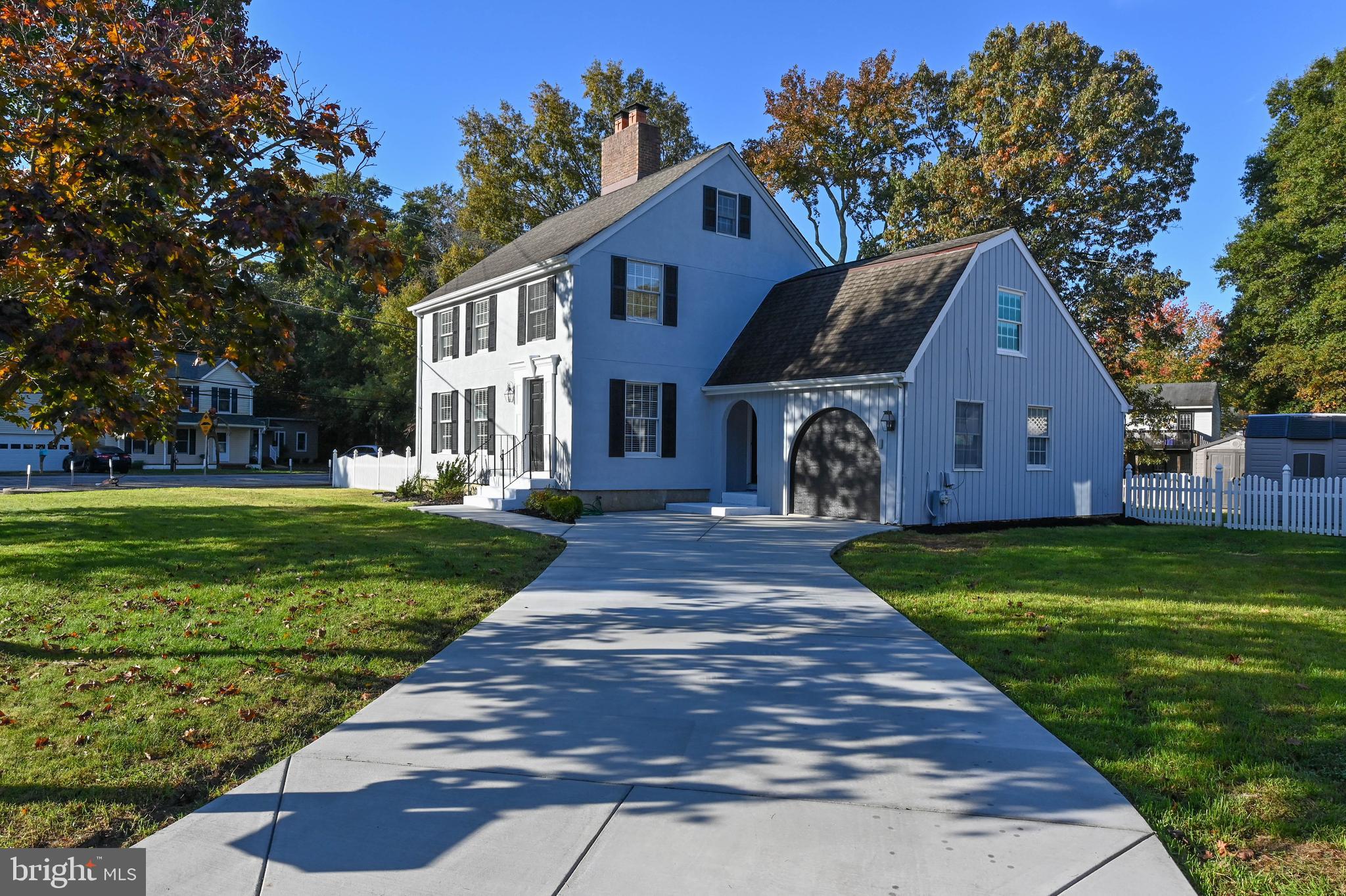 FRANKLIN MANOR - Residential