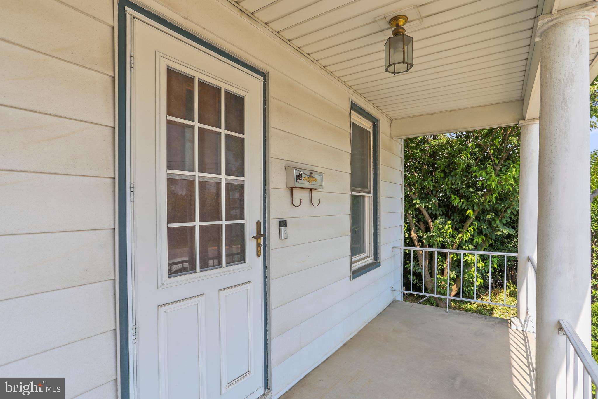 32 RIDGE AVENUE