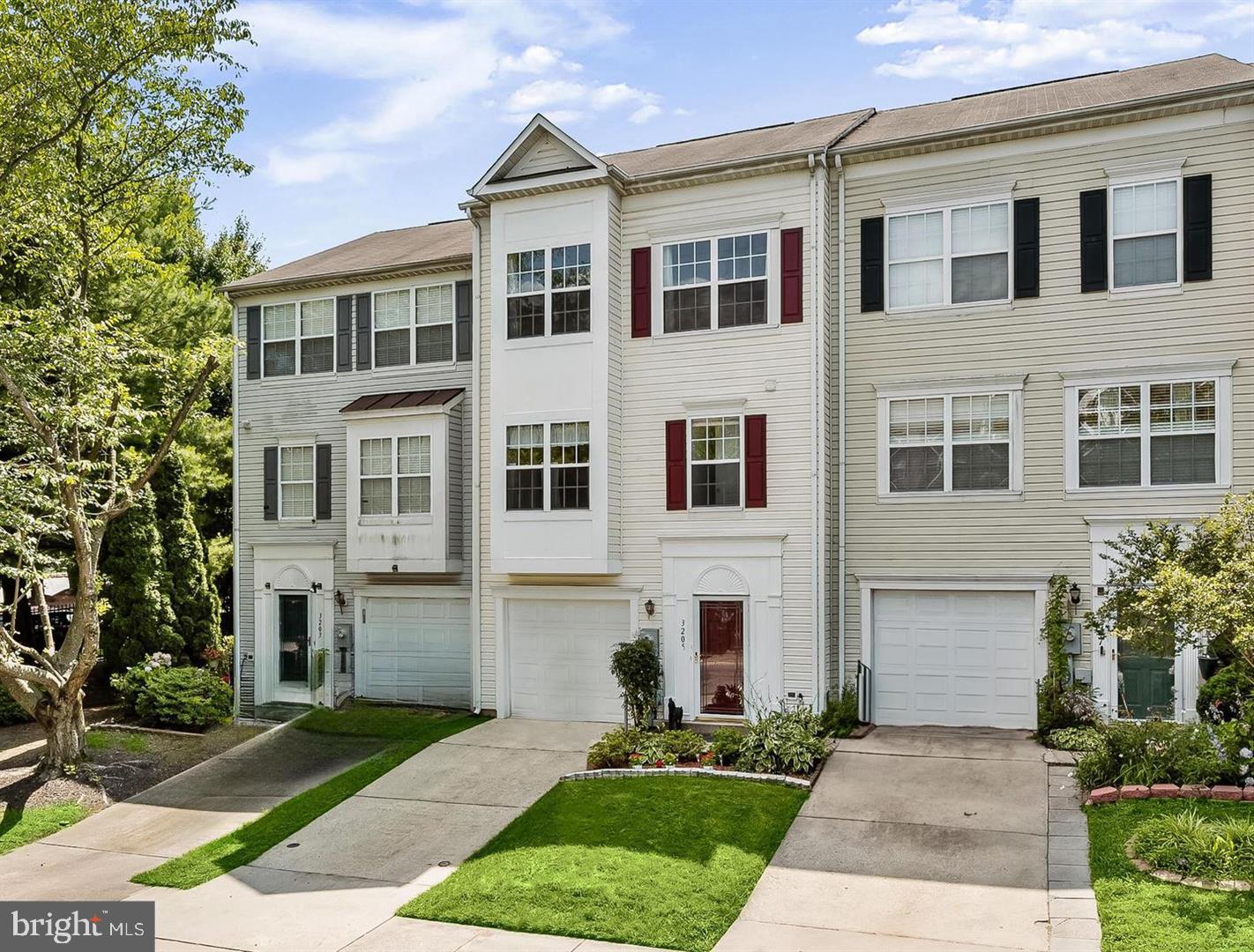 HOWARDS RIDGE - Residential Lease