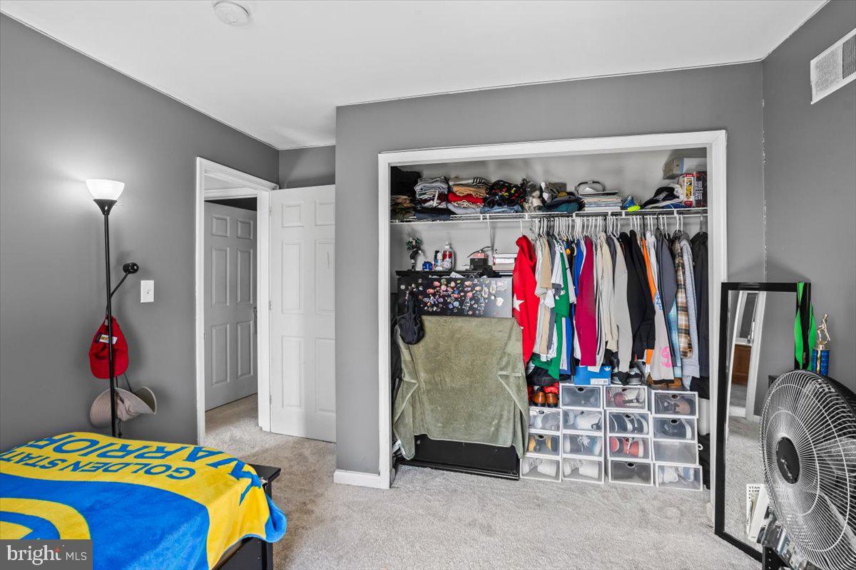 STERLING PLACE - Residential