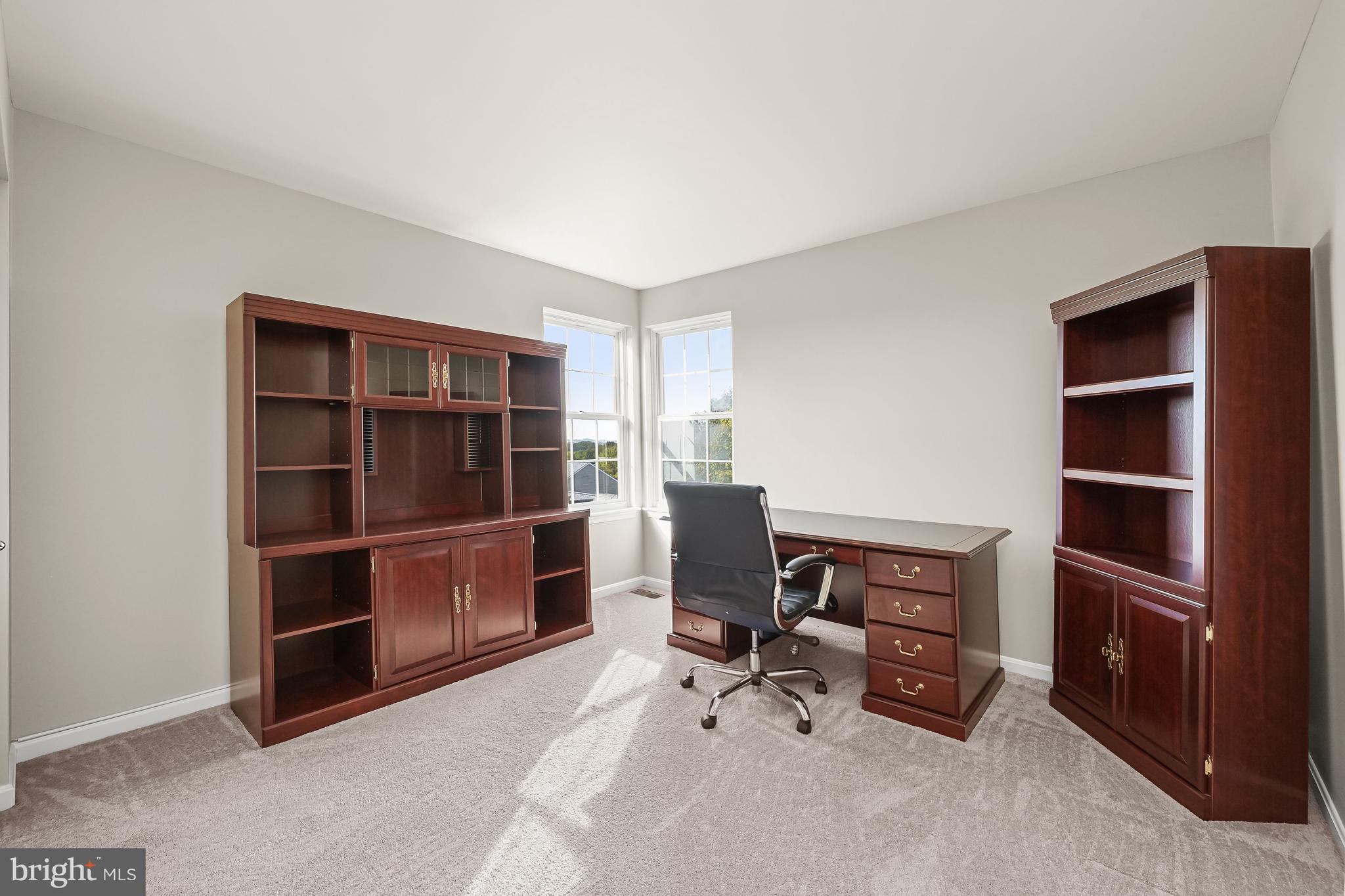 EAGLEVIEW ESTATES - Residential