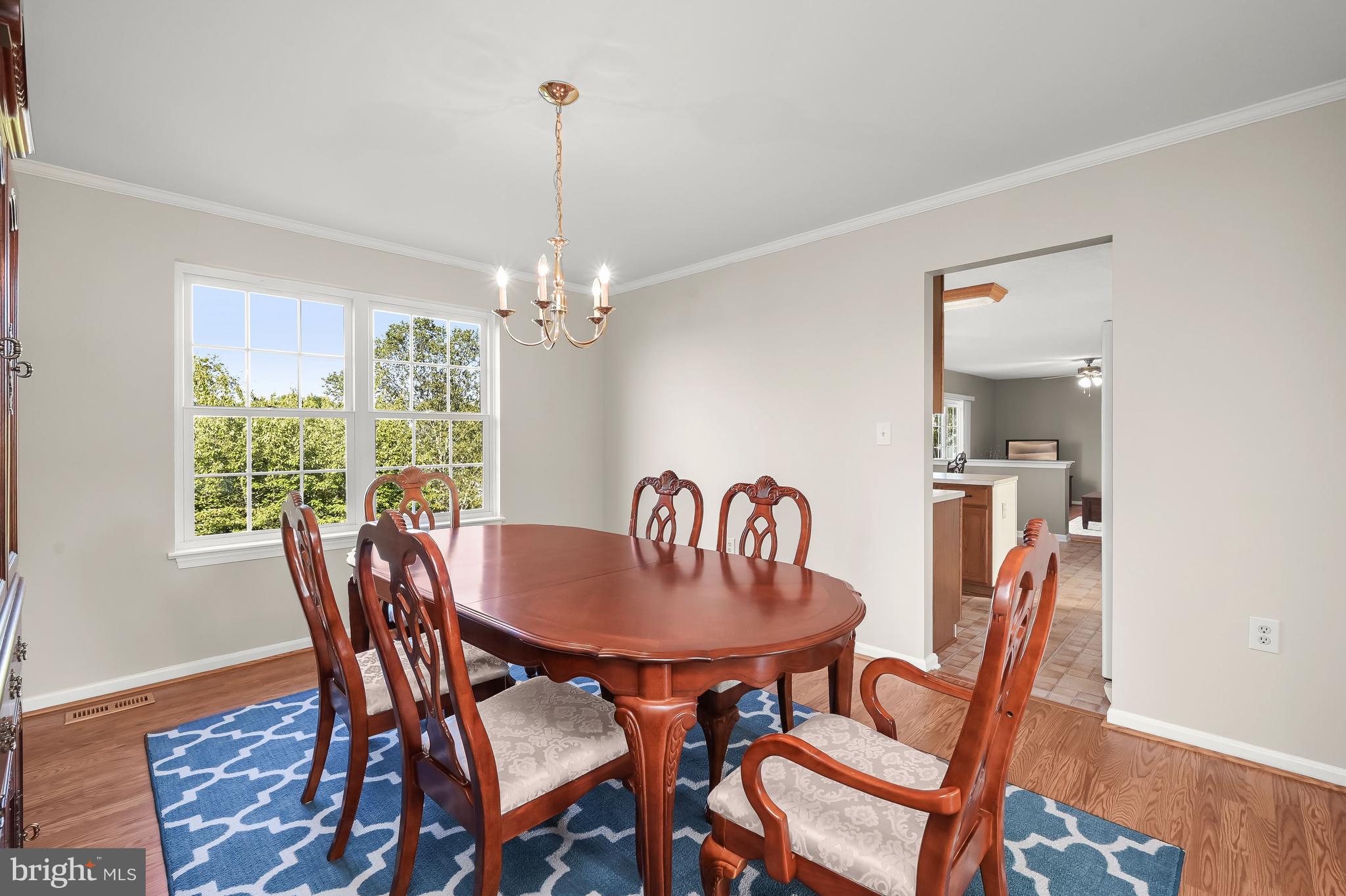 EAGLEVIEW ESTATES - Residential