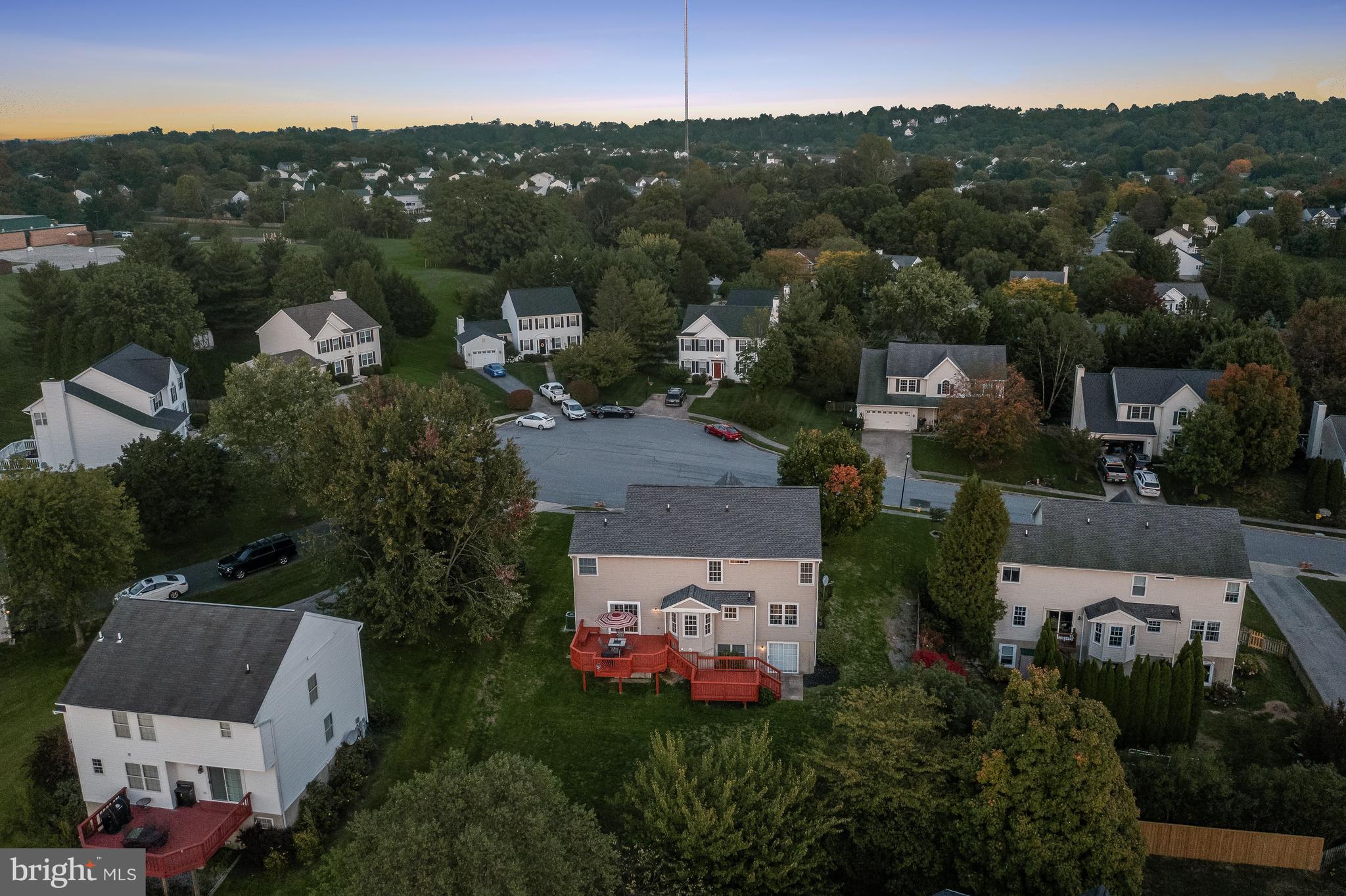 EAGLEVIEW ESTATES - Residential