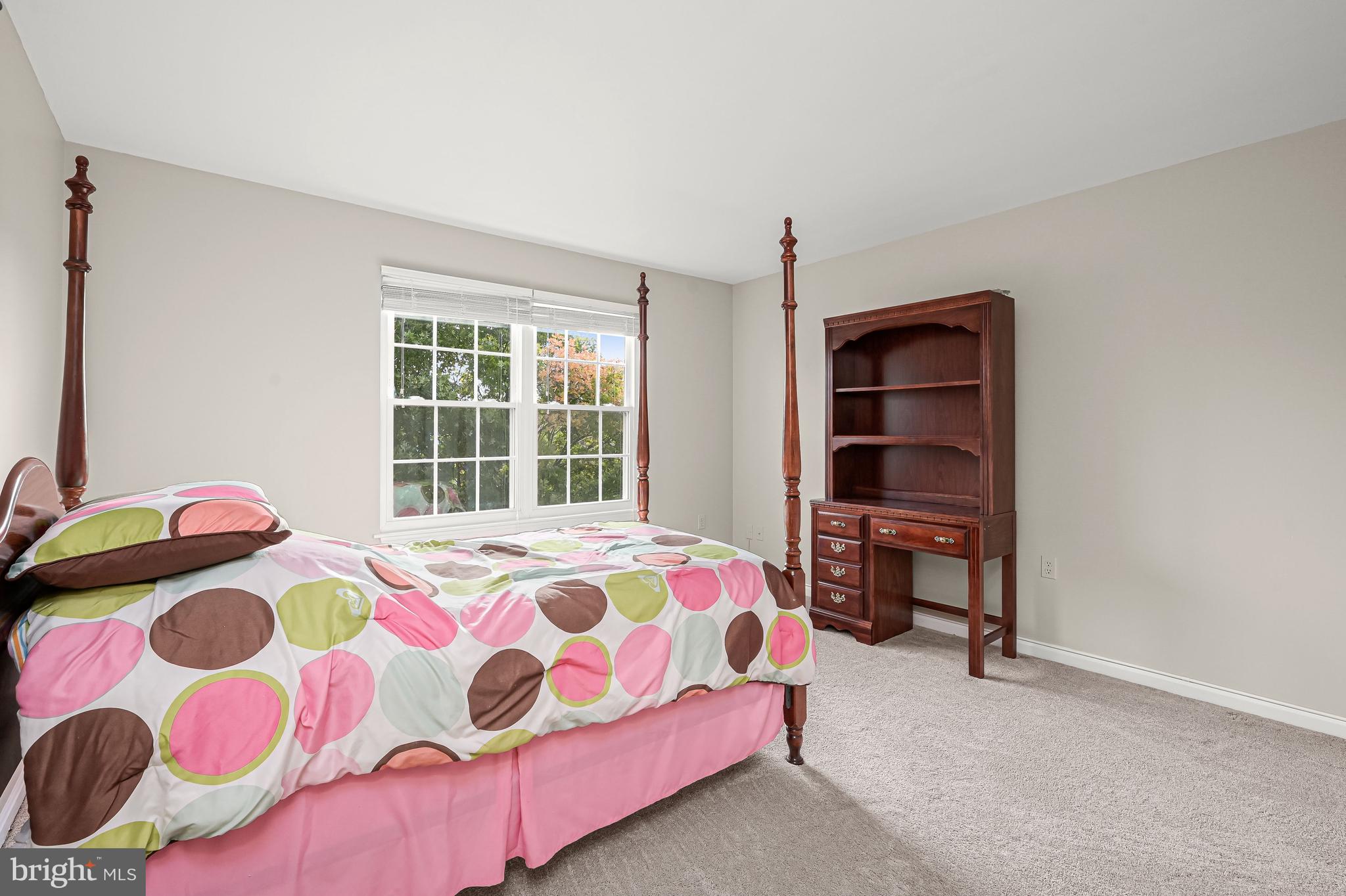 EAGLEVIEW ESTATES - Residential