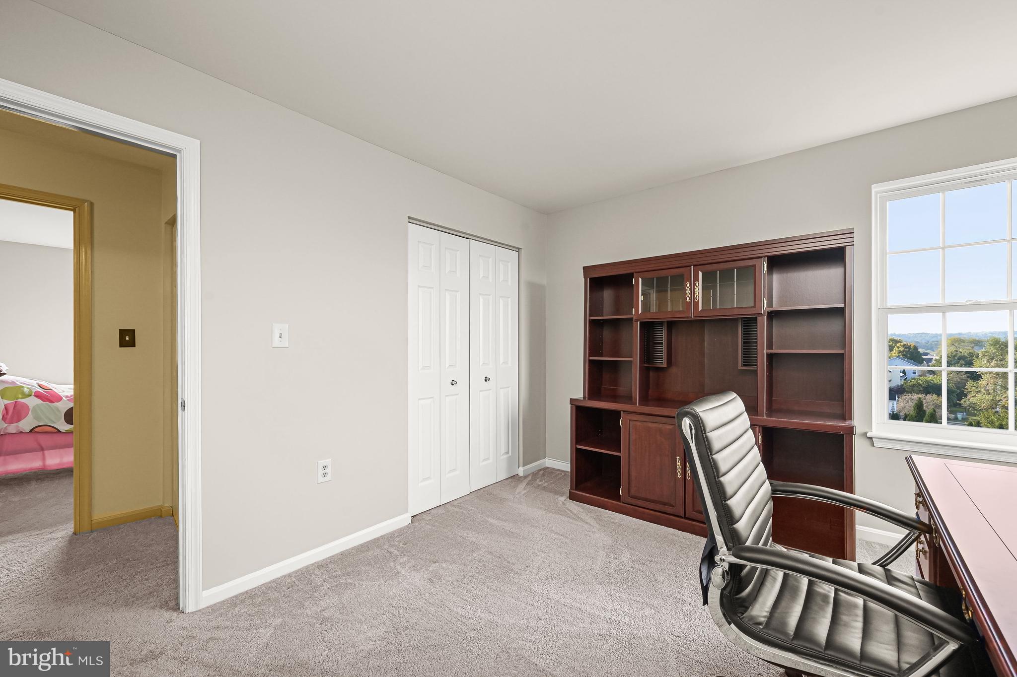 EAGLEVIEW ESTATES - Residential