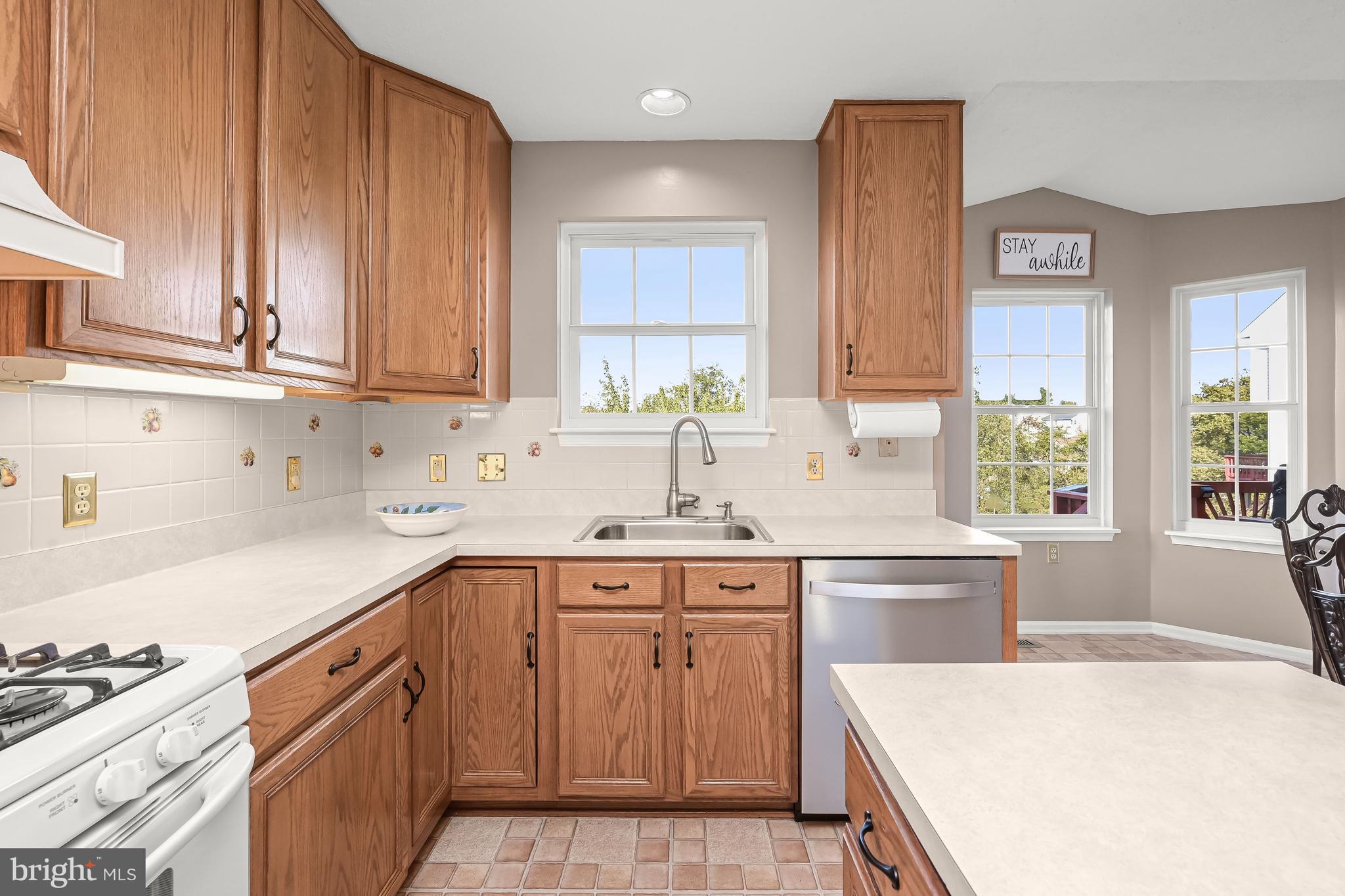 EAGLEVIEW ESTATES - Residential