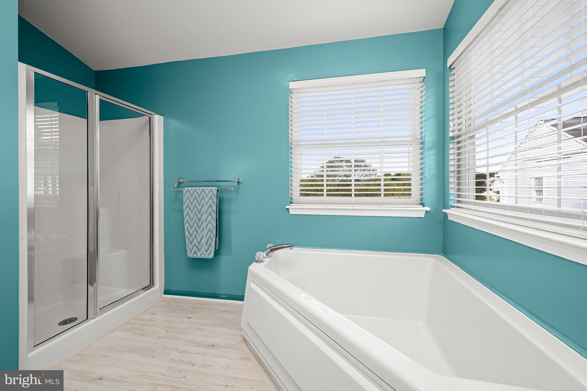 EAGLEVIEW ESTATES - Residential