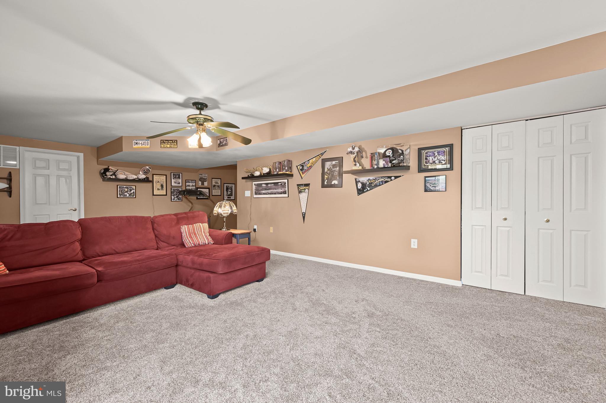 EAGLEVIEW ESTATES - Residential