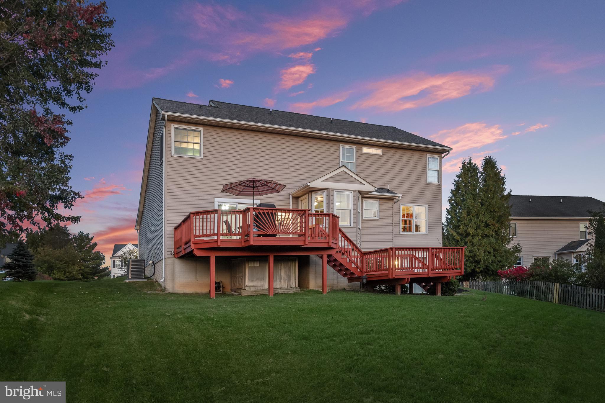 EAGLEVIEW ESTATES - Residential