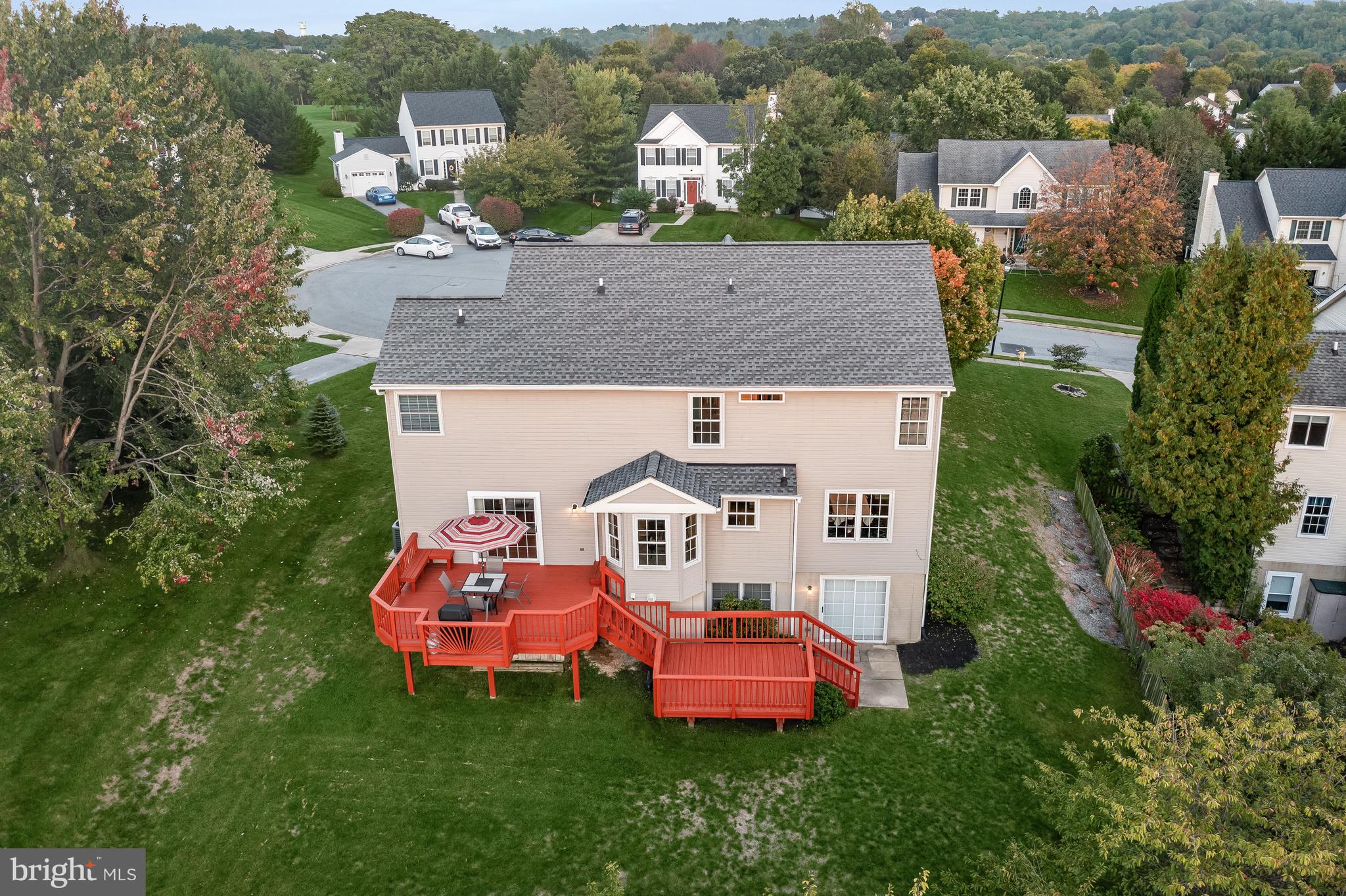 EAGLEVIEW ESTATES - Residential