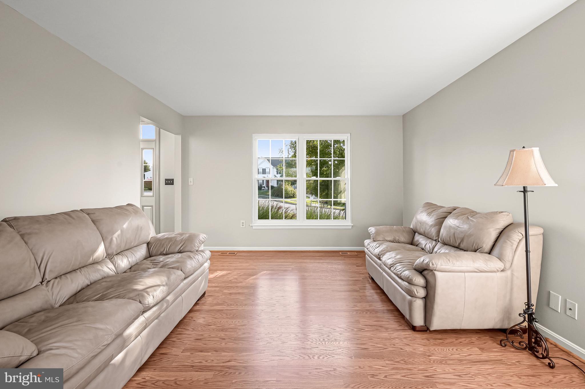 EAGLEVIEW ESTATES - Residential