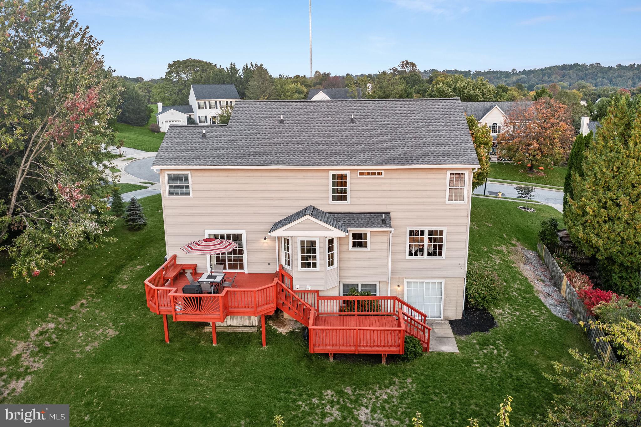 EAGLEVIEW ESTATES - Residential