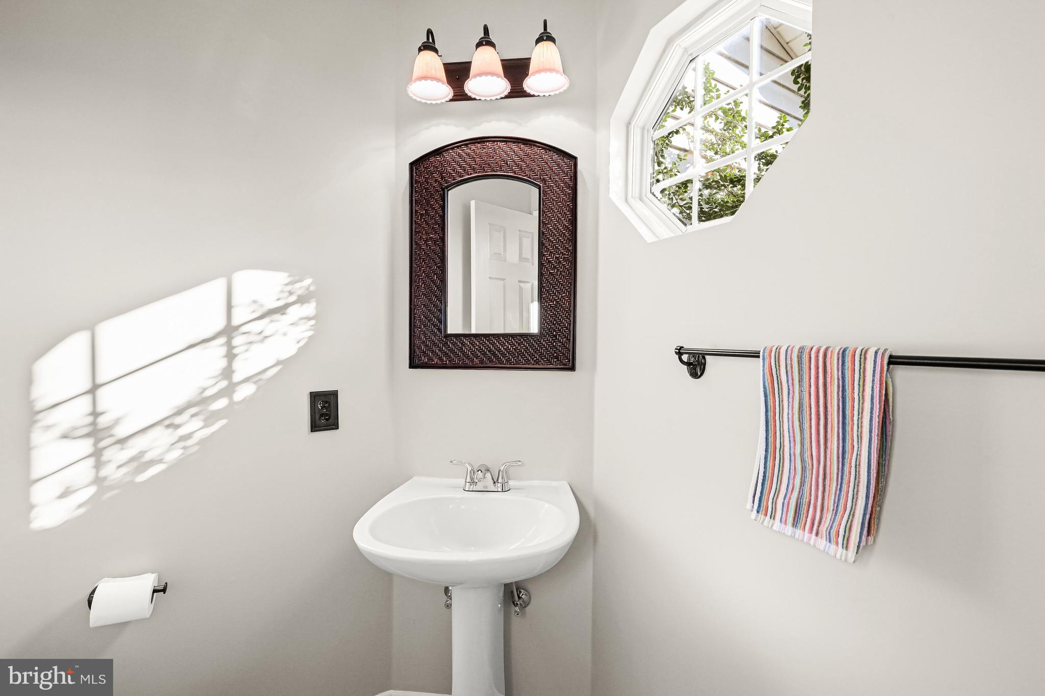 EAGLEVIEW ESTATES - Residential