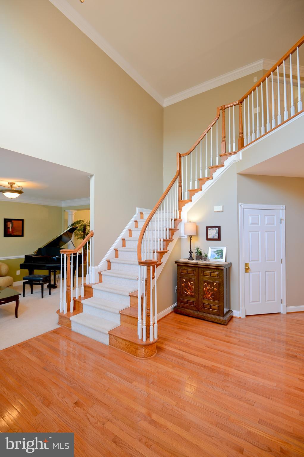 SOUTH RIDING - Residential