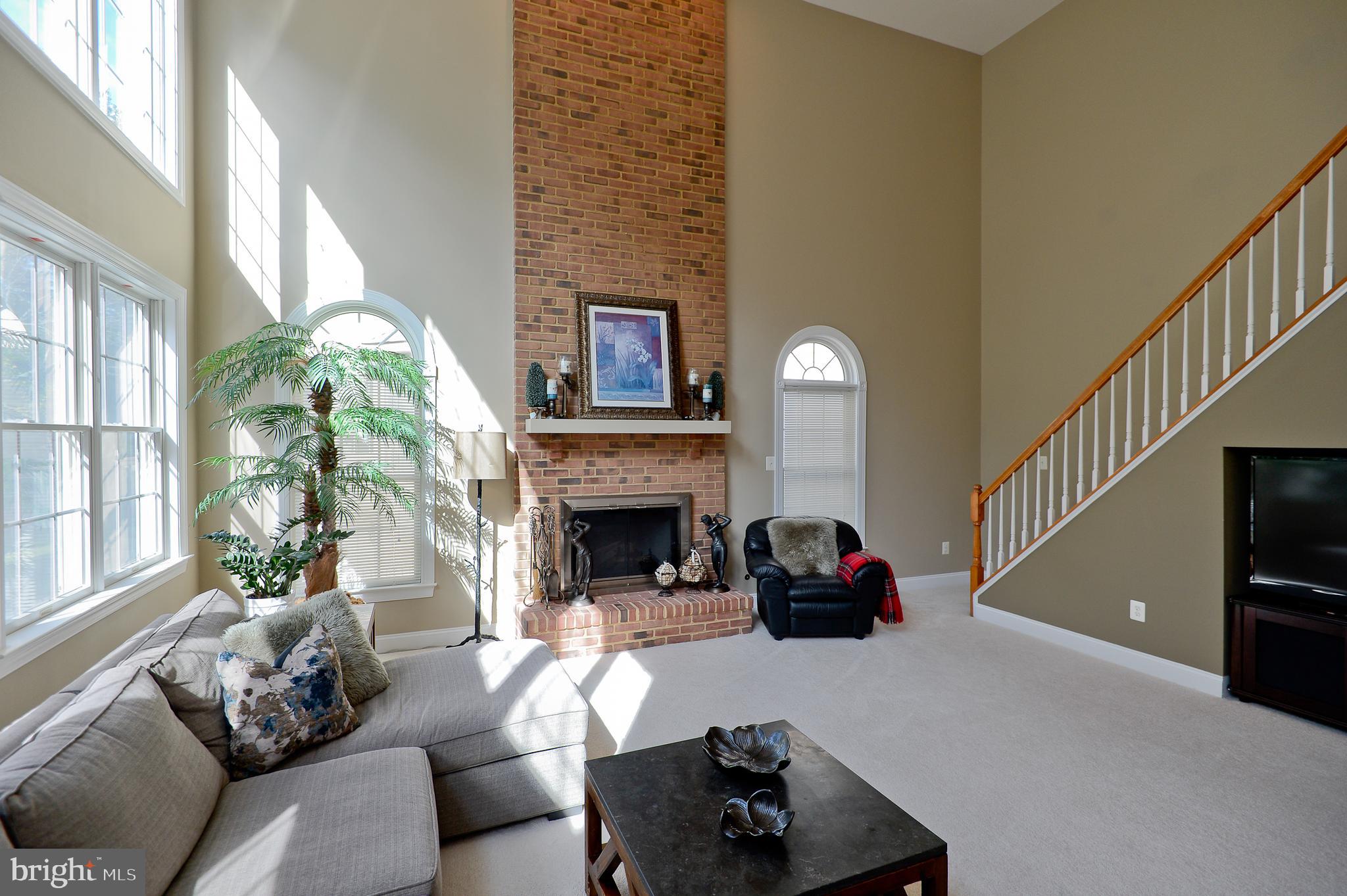 SOUTH RIDING - Residential