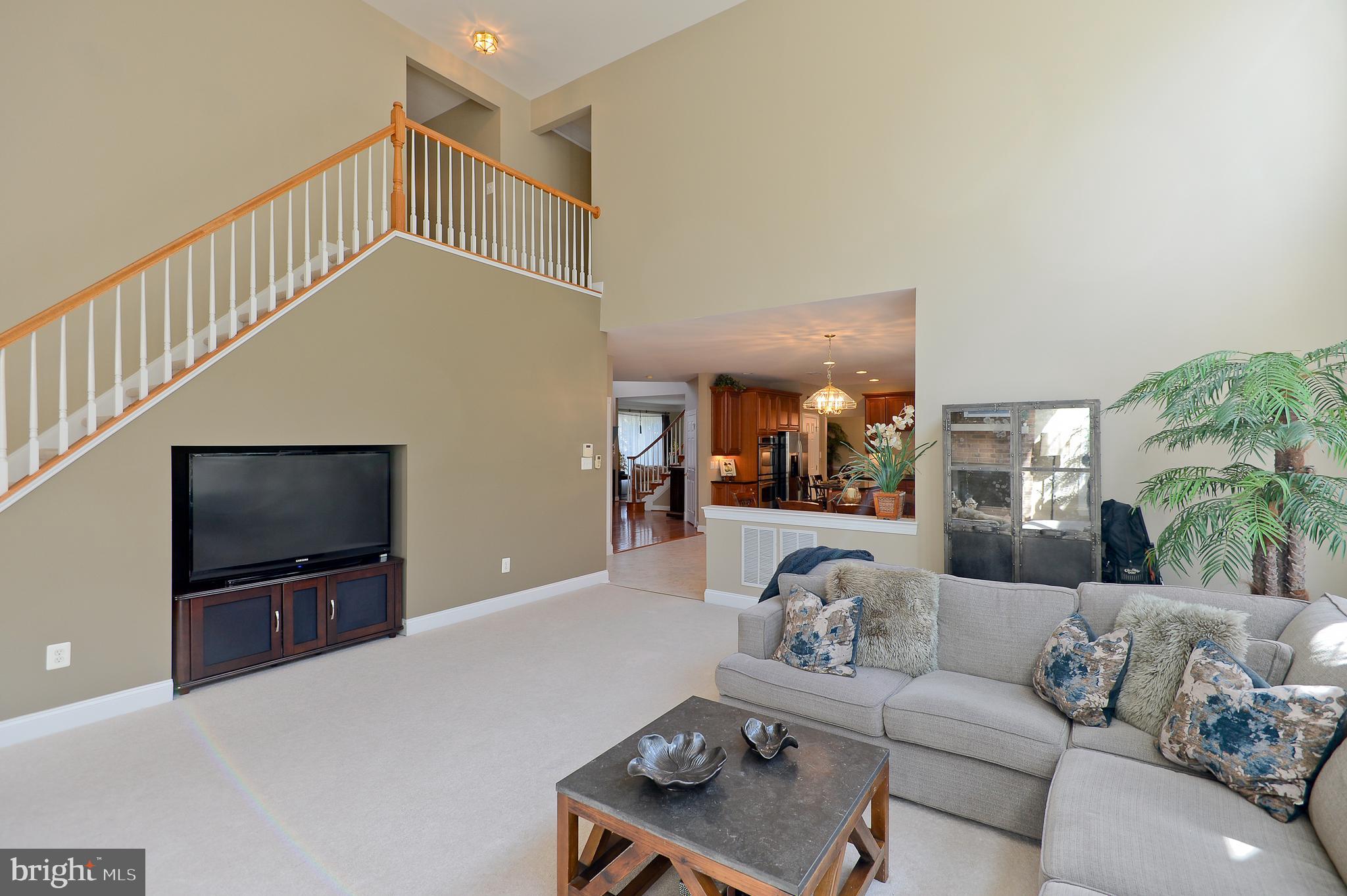 SOUTH RIDING - Residential