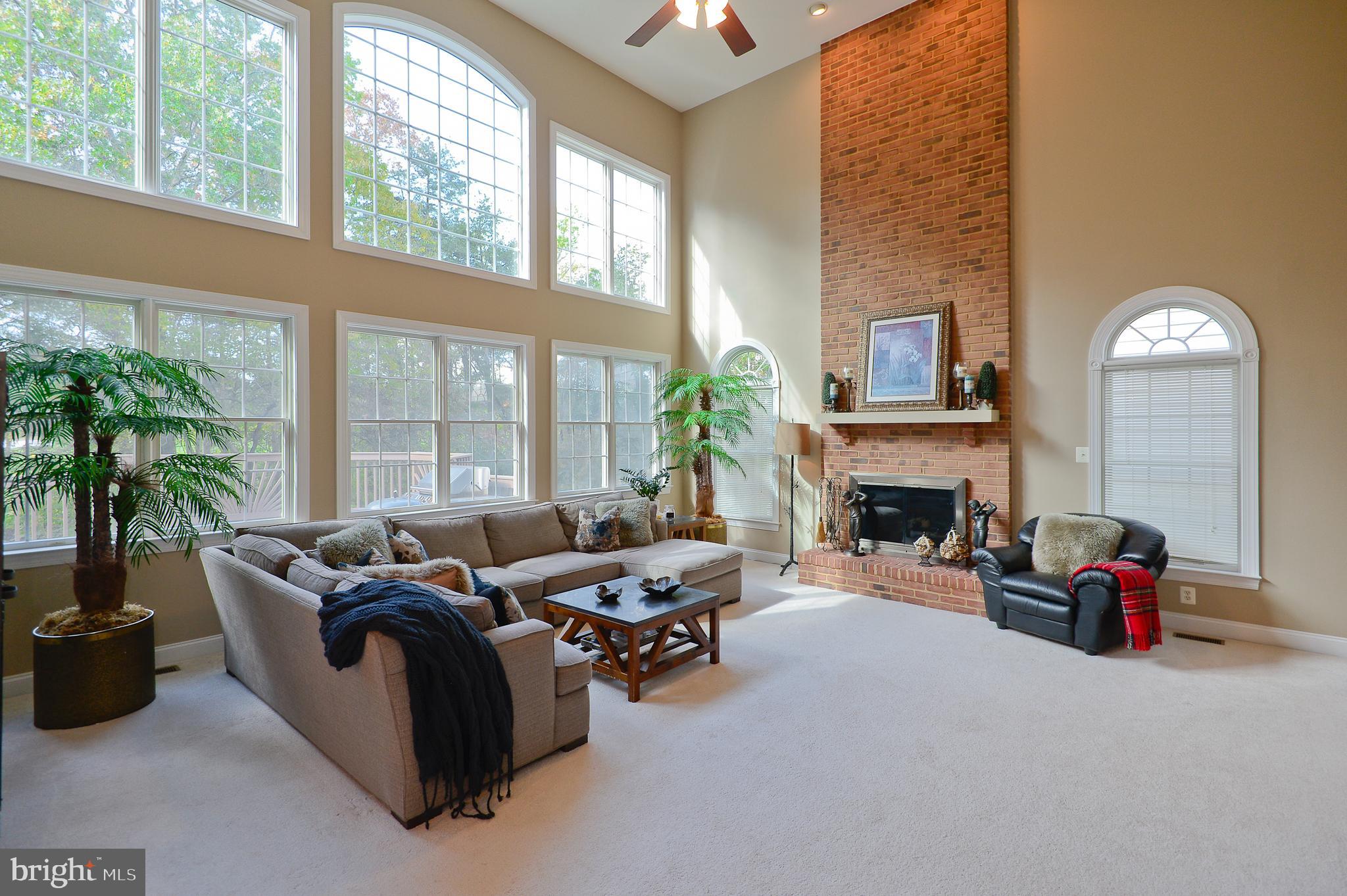 SOUTH RIDING - Residential