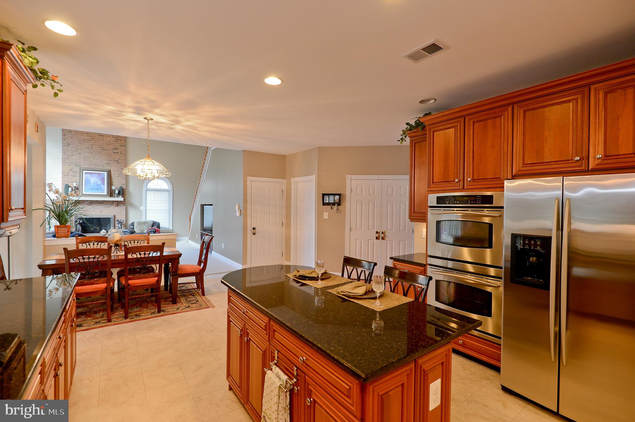 SOUTH RIDING - Residential