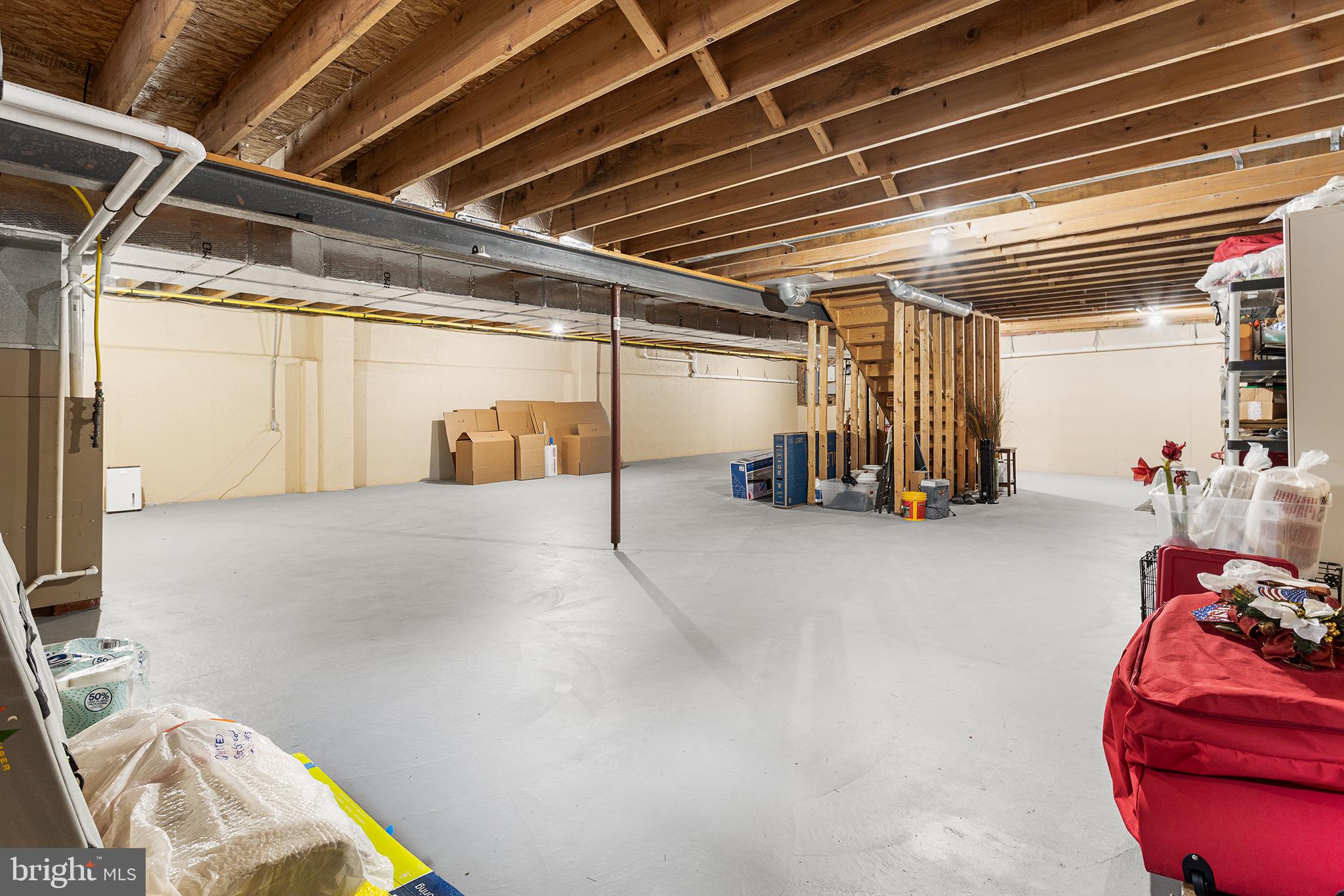 HIDDEN MEADOW - Residential