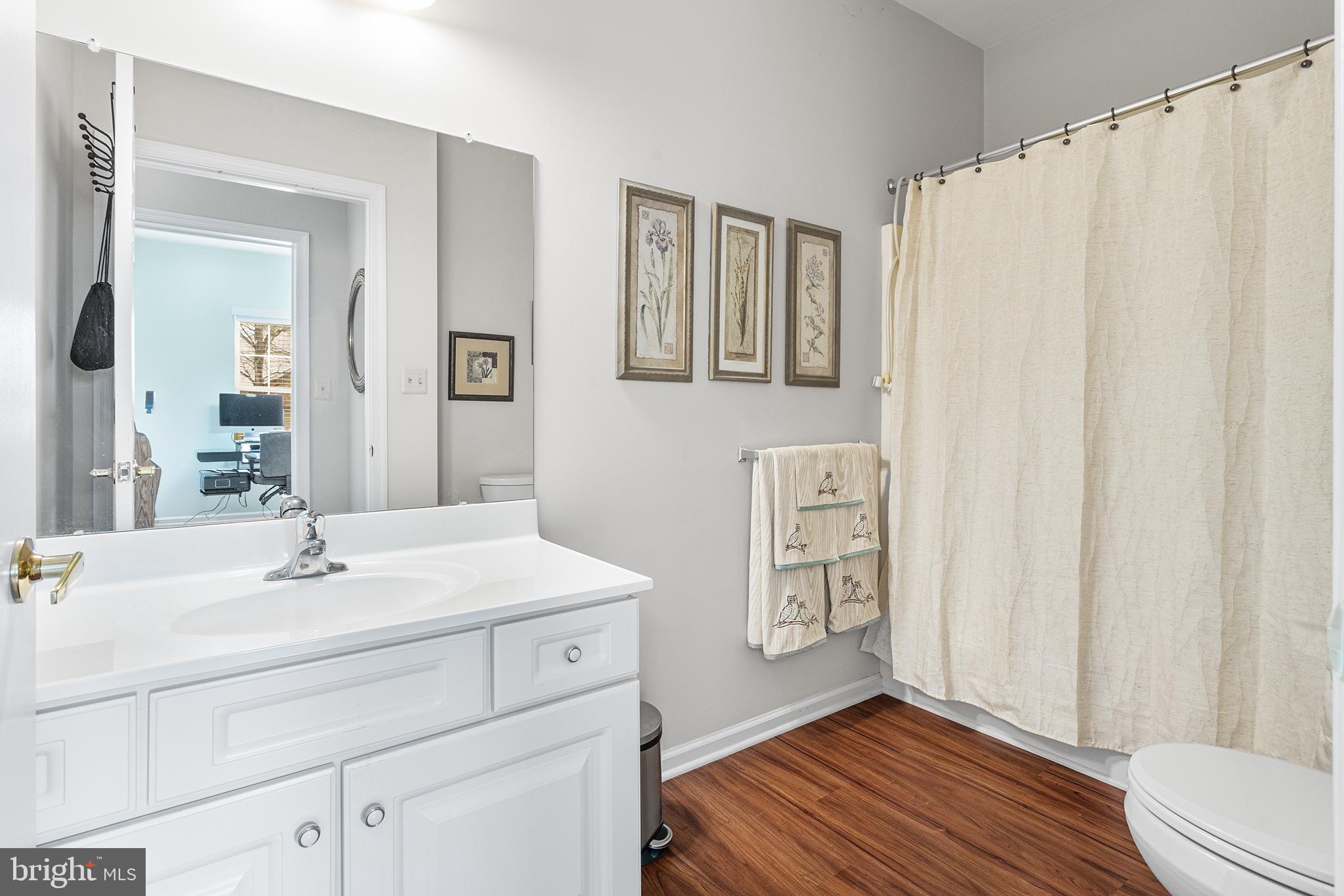 HIDDEN MEADOW - Residential