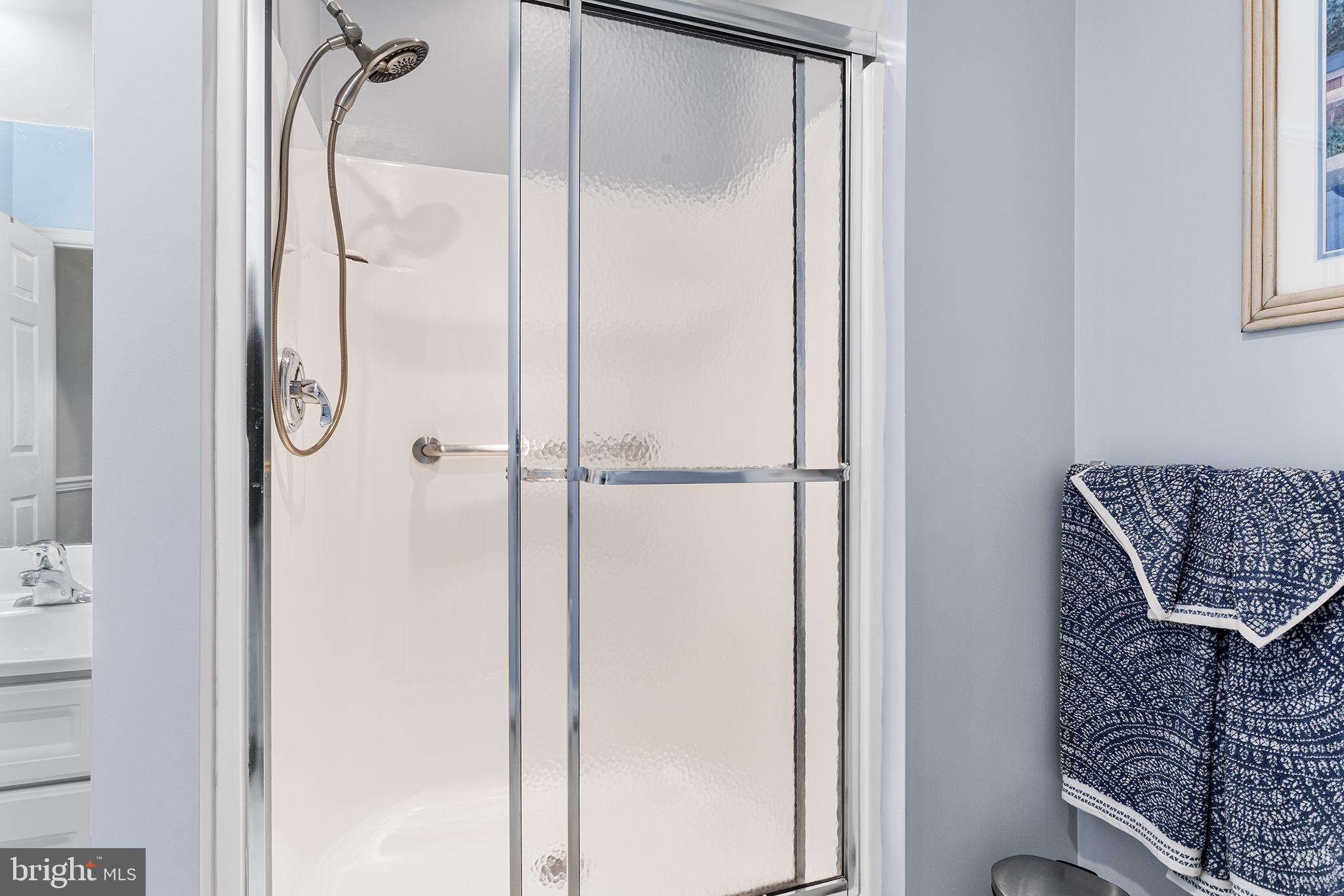 HIDDEN MEADOW - Residential