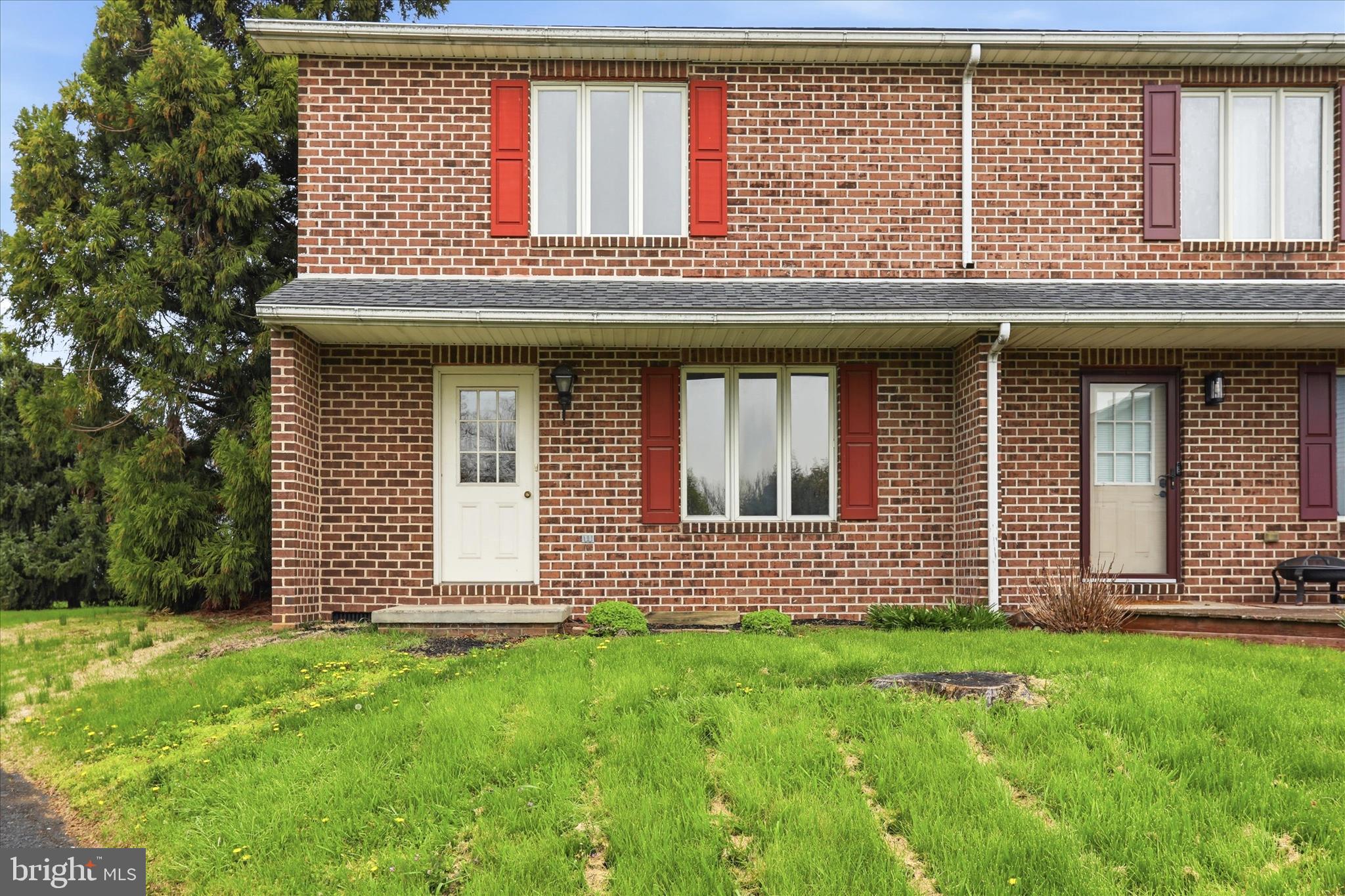 FALLING SPRING MEADOWS - Residential