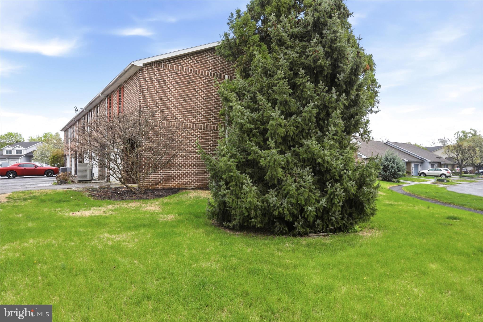 FALLING SPRING MEADOWS - Residential