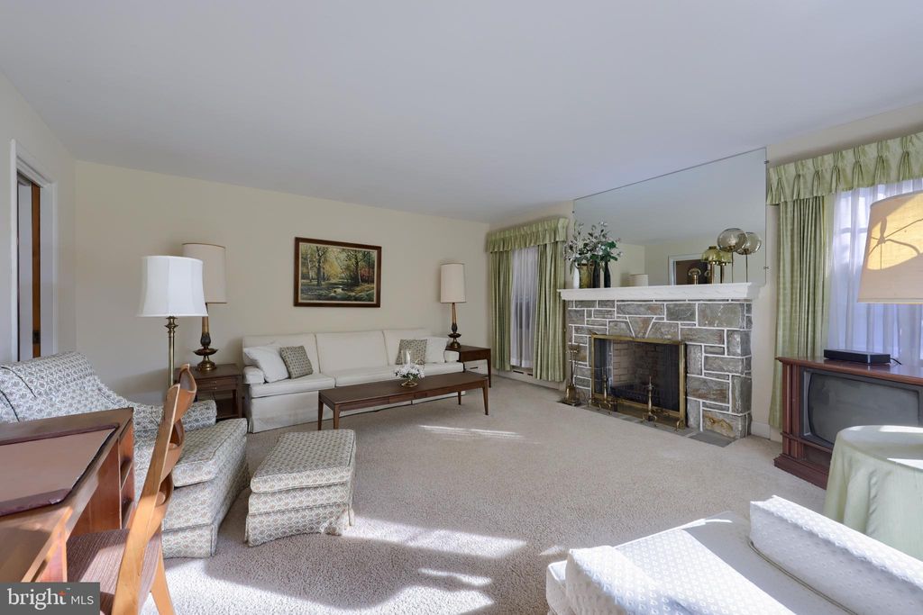 Photo of 1141 Locust Street, Columbia, PA 17512 (MLS # PALA2055954)