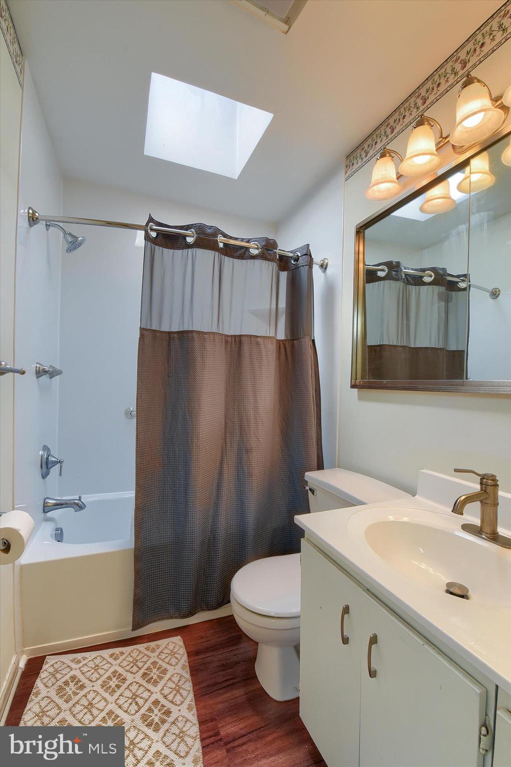 CEDAR RIDGE - Residential