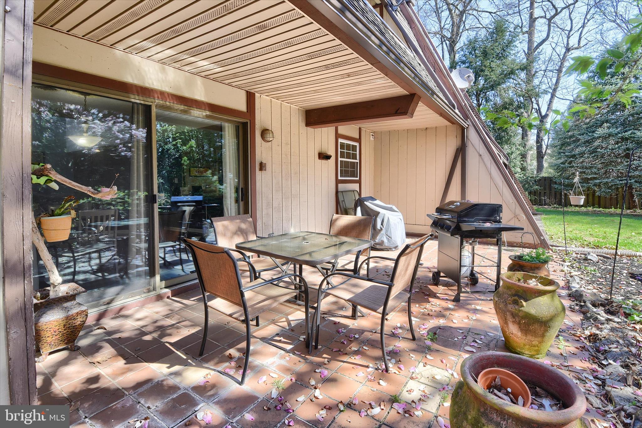 CEDAR RIDGE - Residential