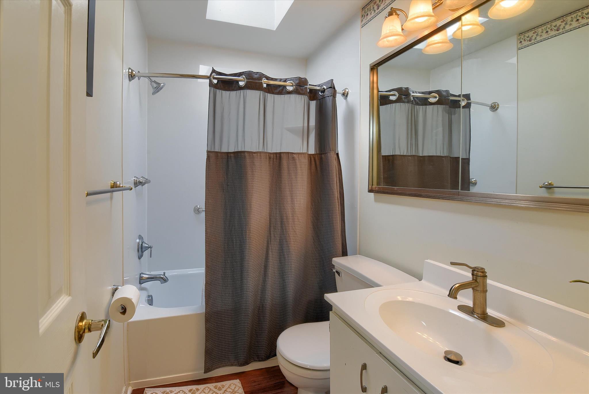 CEDAR RIDGE - Residential