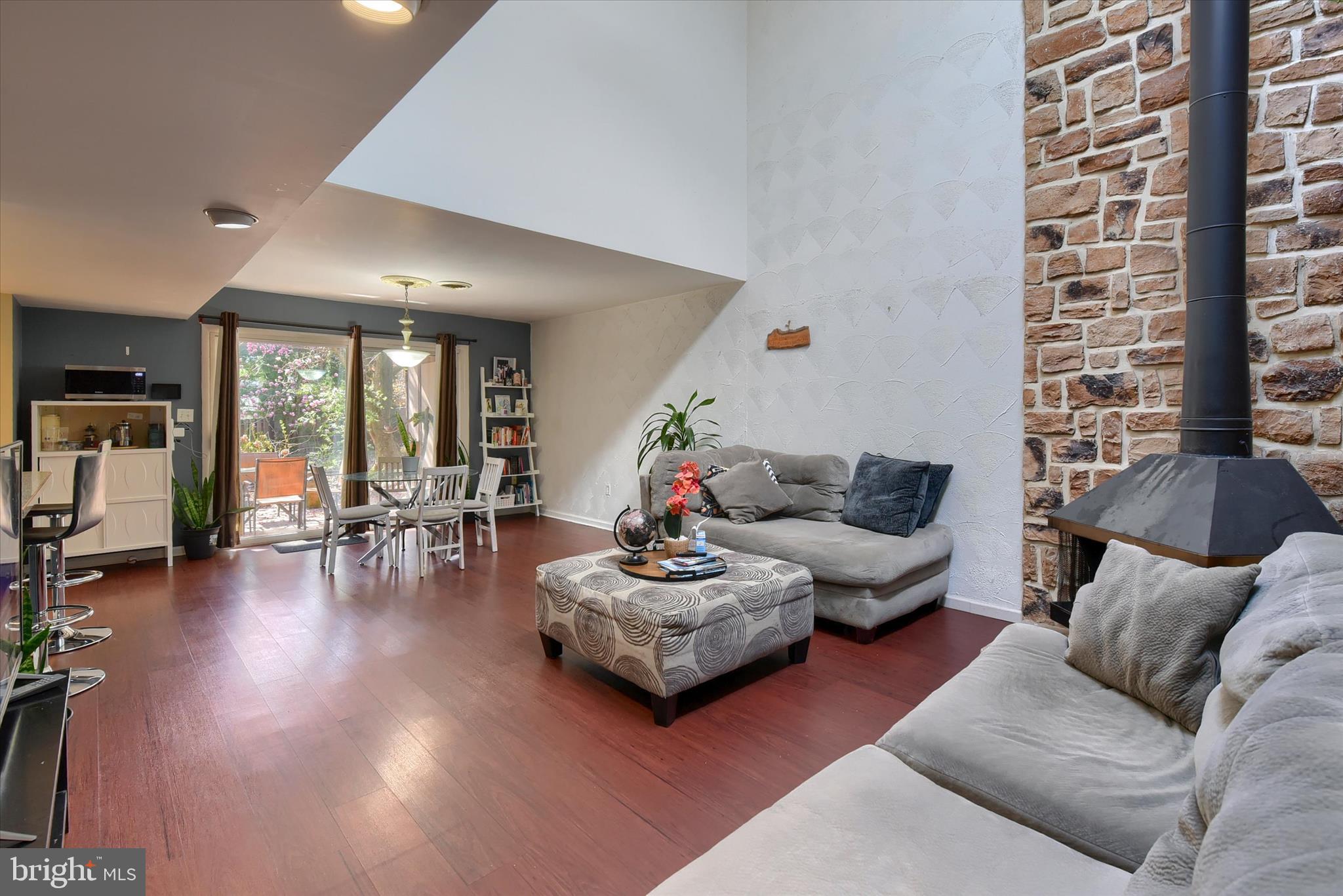 704 CEDAR RIDGE LANE