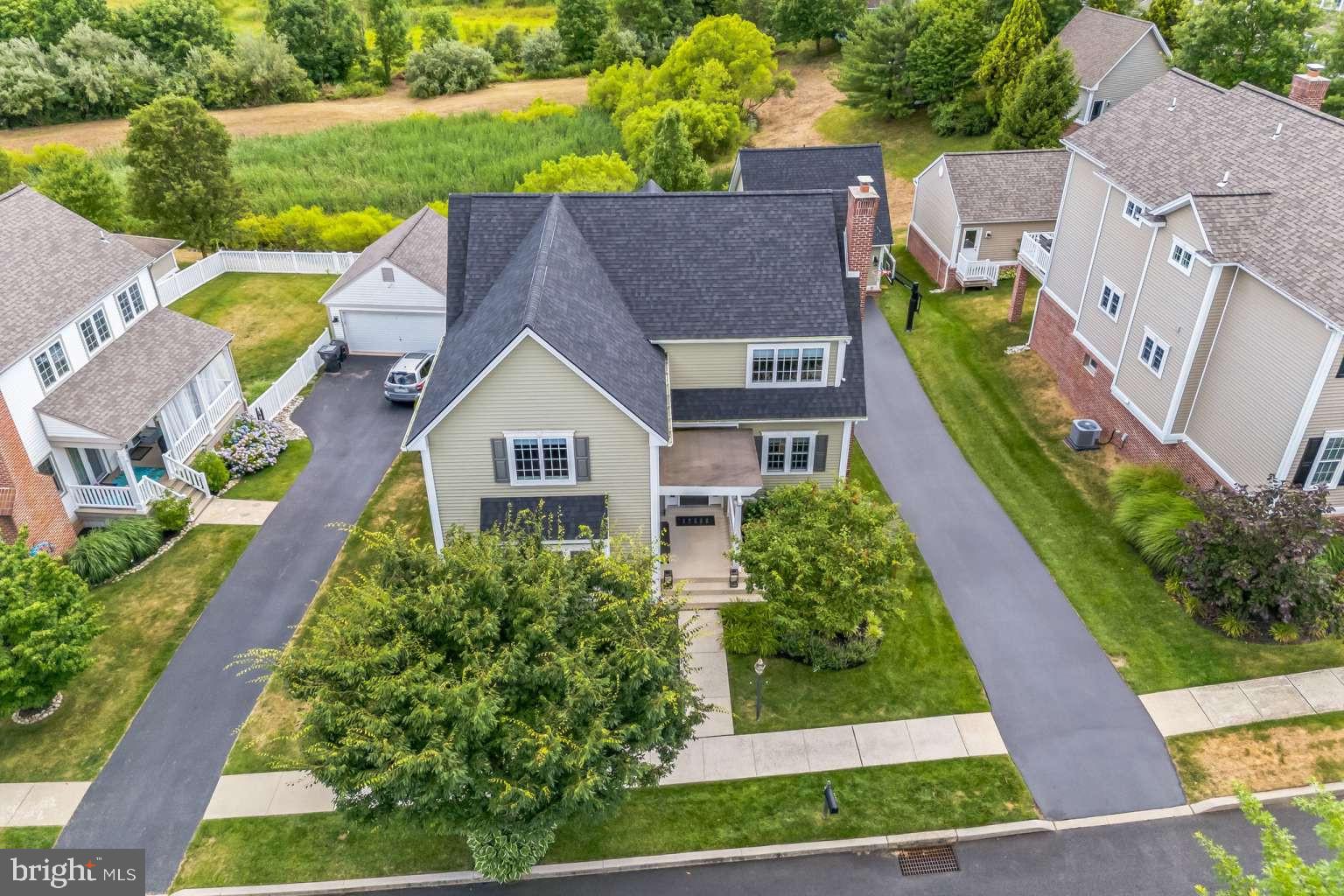 WEATHERSTONE - Residential