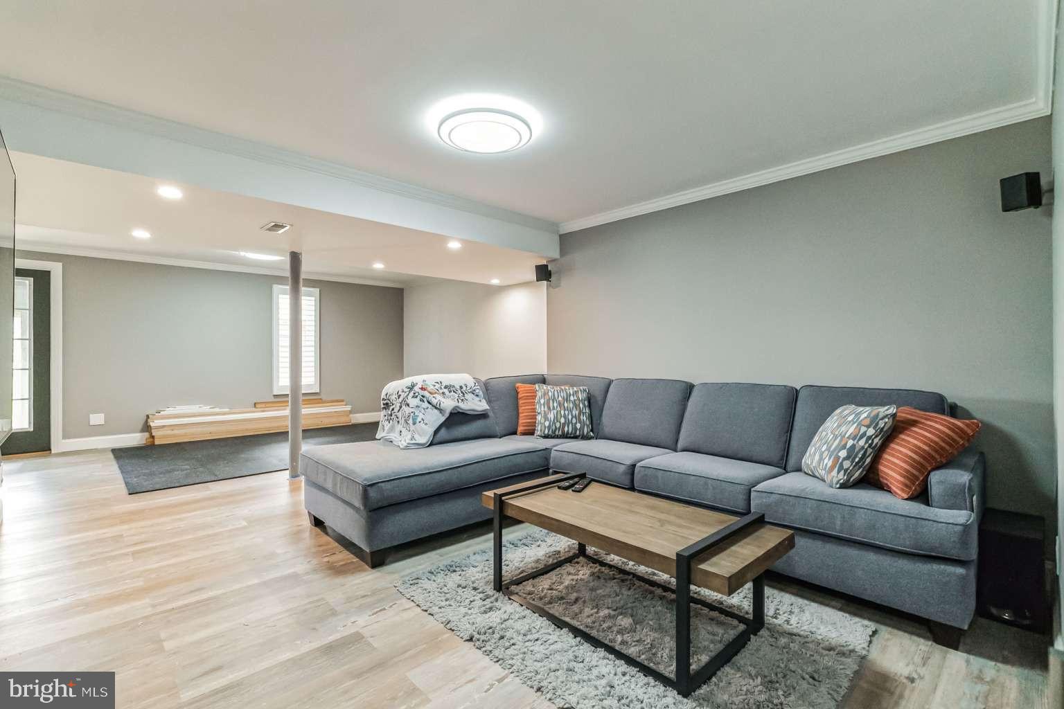 WEATHERSTONE - Residential