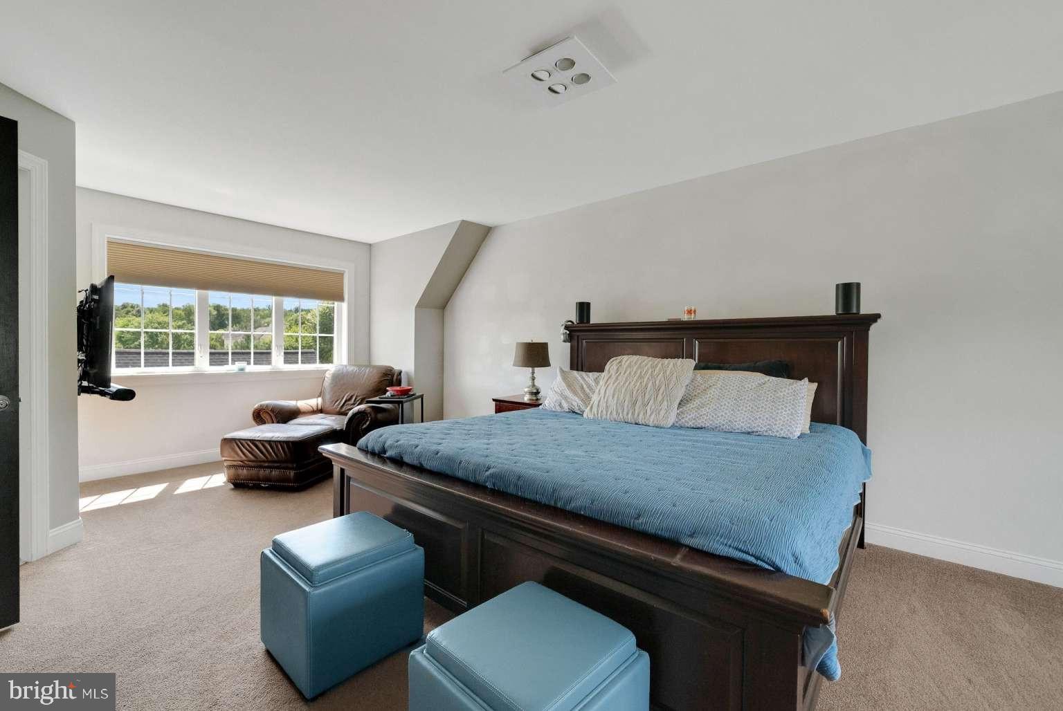 WEATHERSTONE - Residential