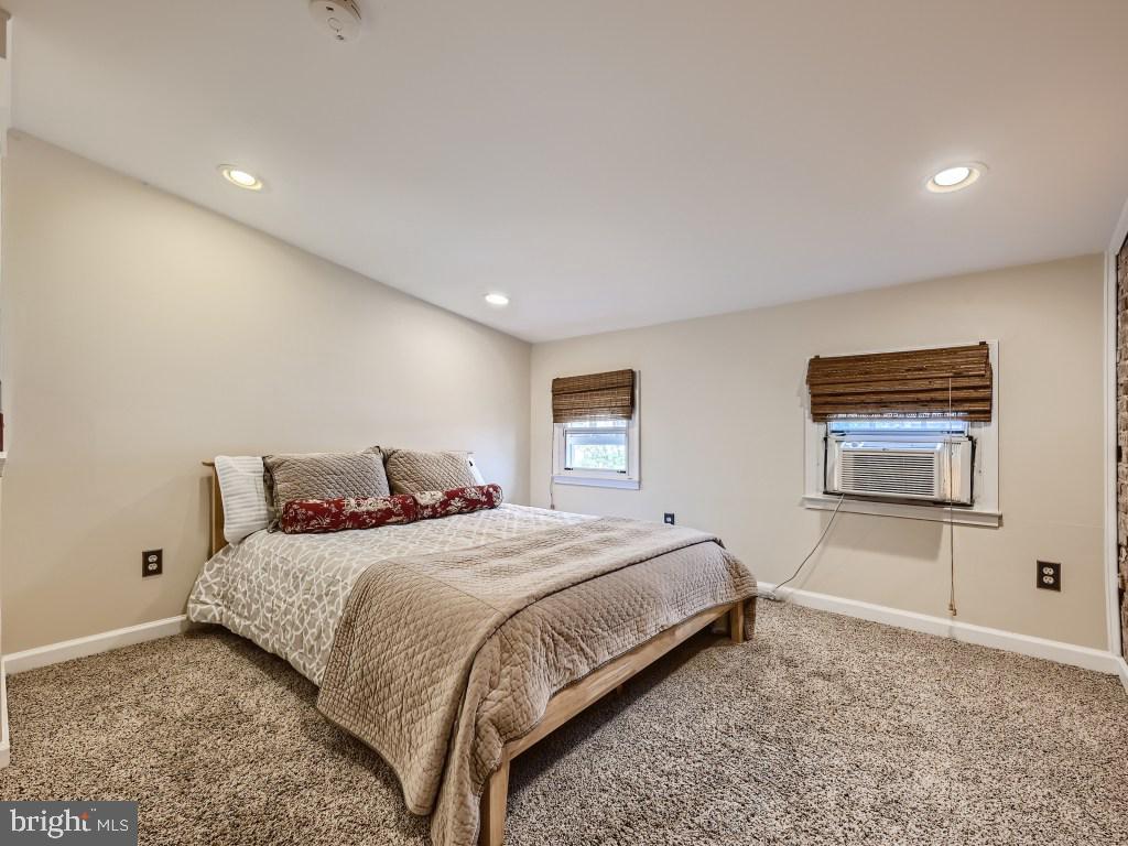 RIDGELY'S DELIGHT - Residential