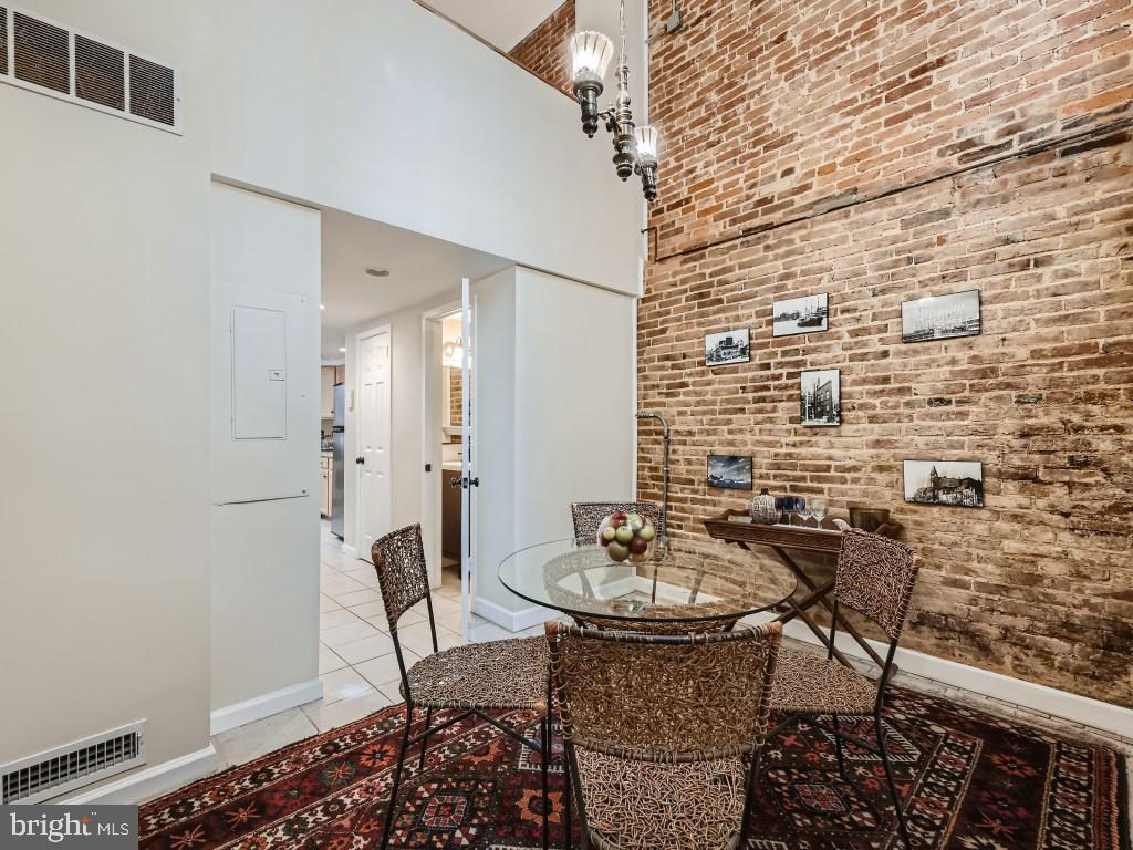 RIDGELY'S DELIGHT - Residential