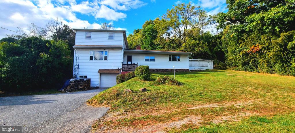 Photo of 5790 Mountain Road, DOVER, PA 17315 (MLS # PAYK2091618)