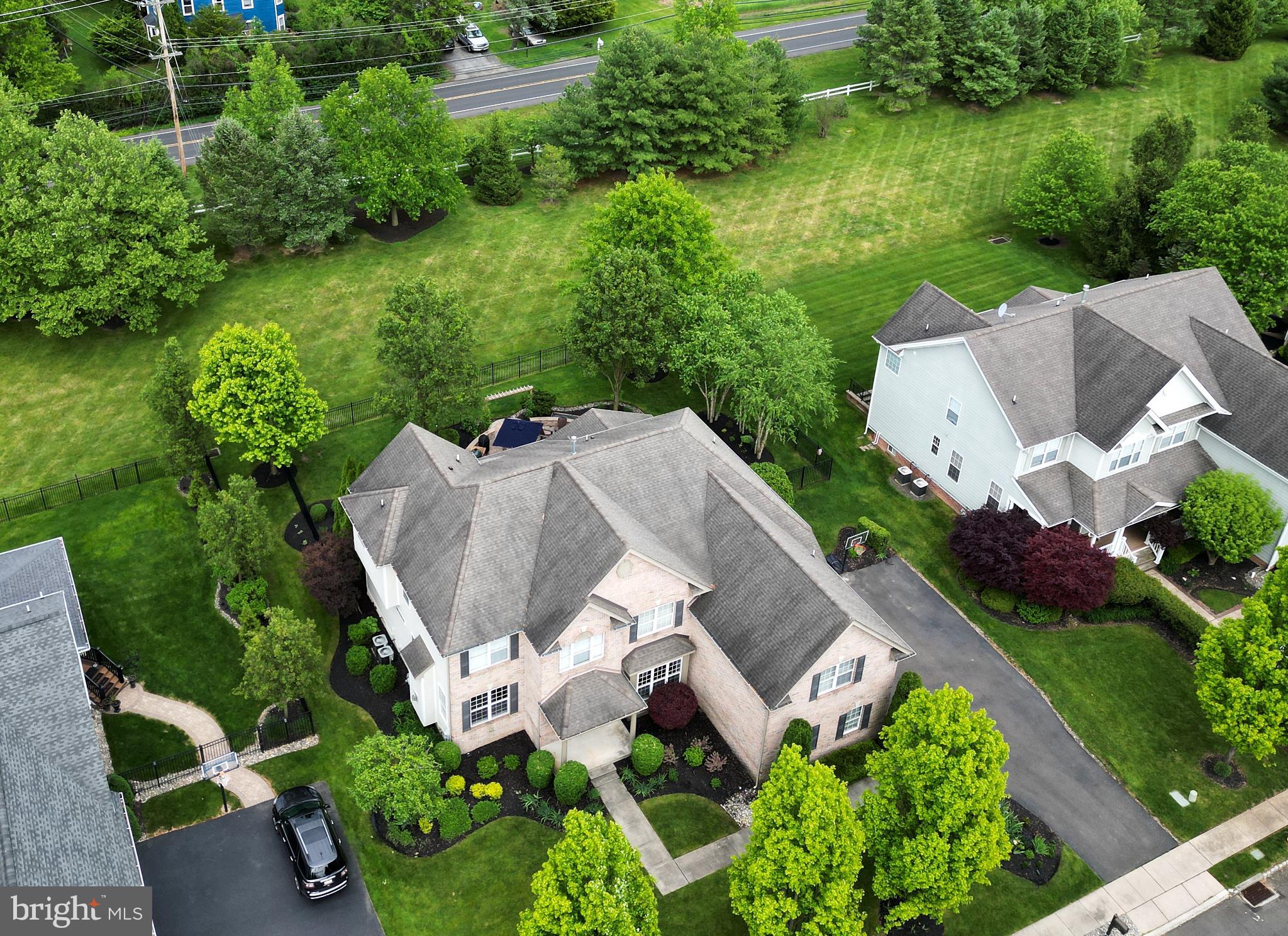 DEVONSHIRE ESTATES - Residential