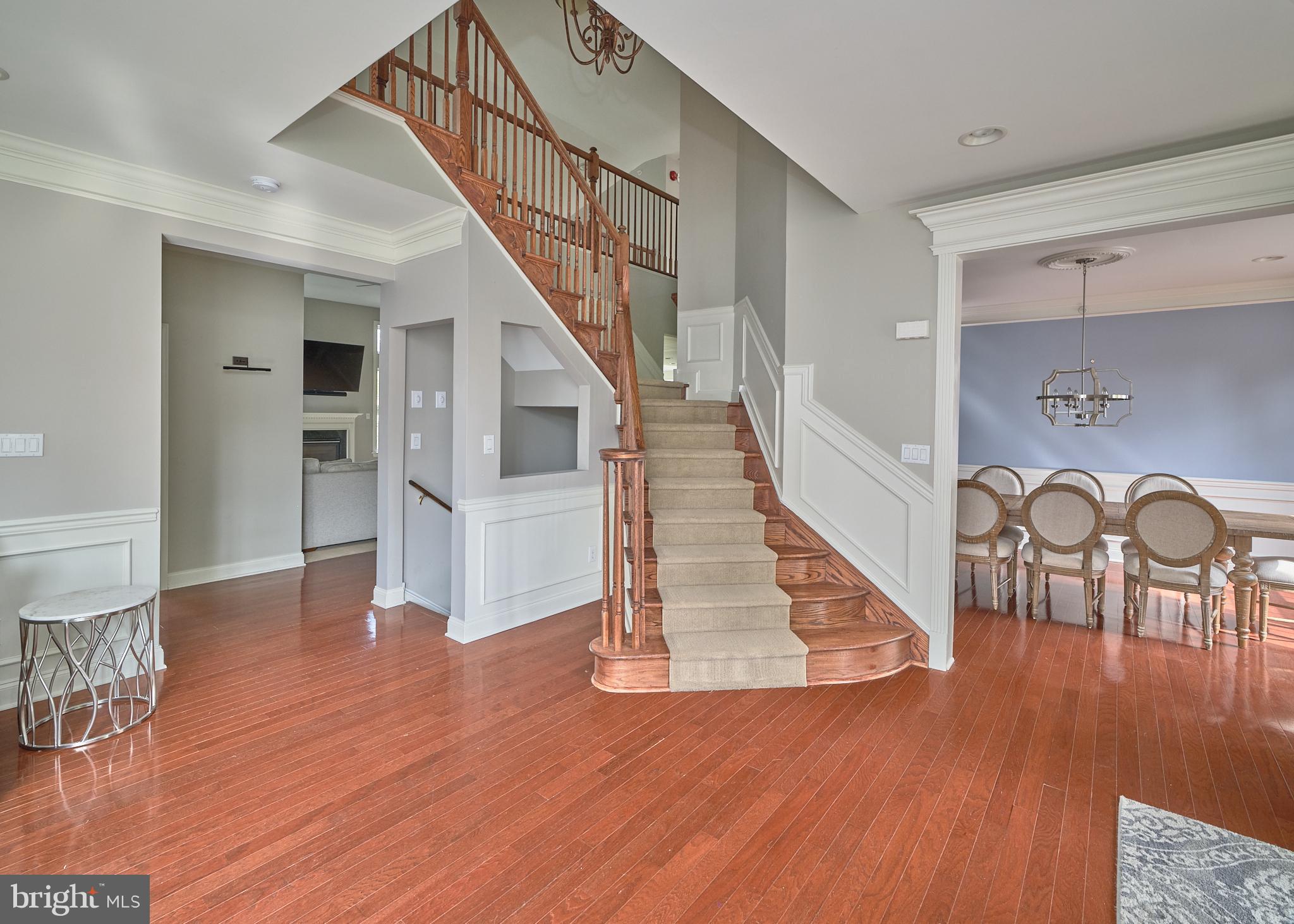 DEVONSHIRE ESTATES - Residential