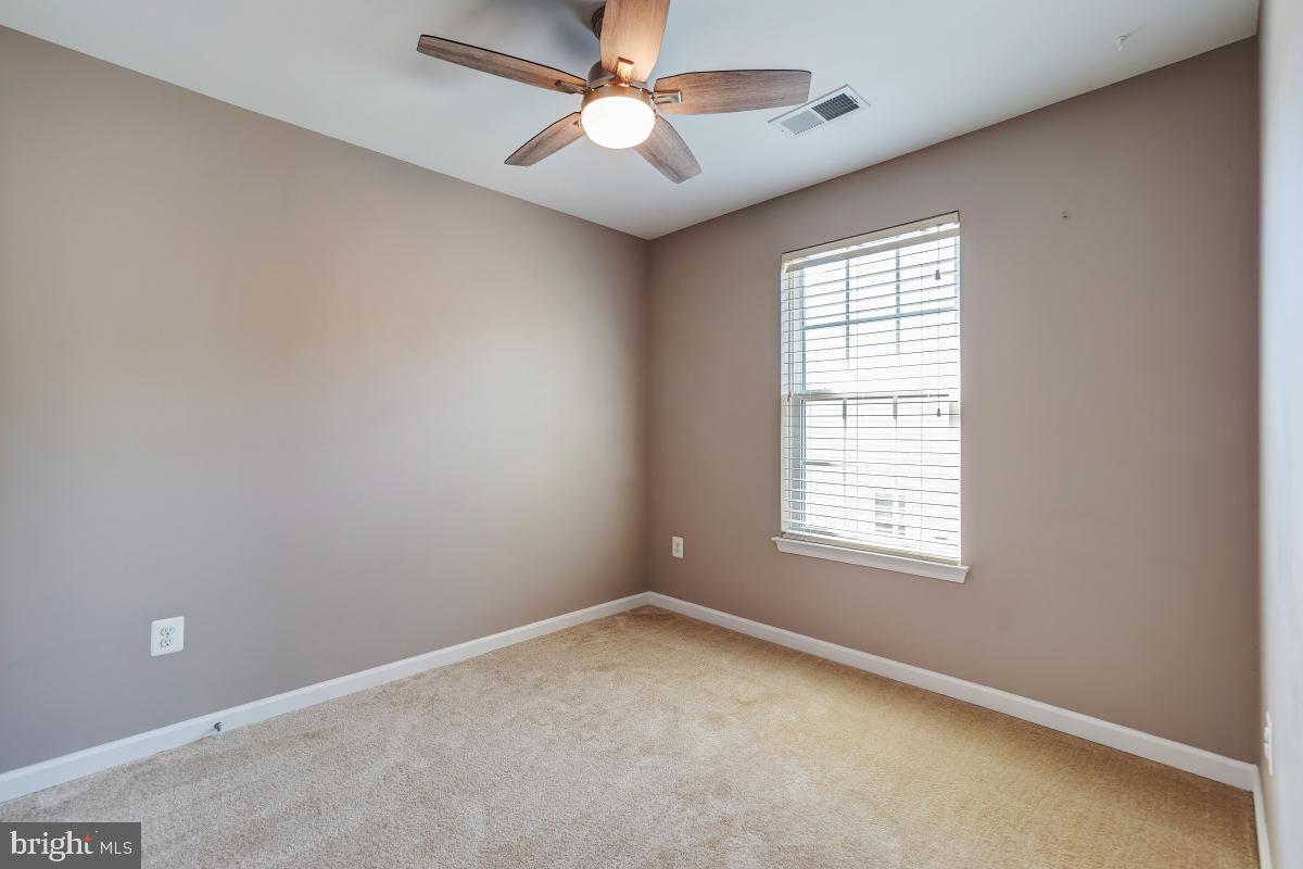 FAIRWOOD CROSSING AT BLA - Residential