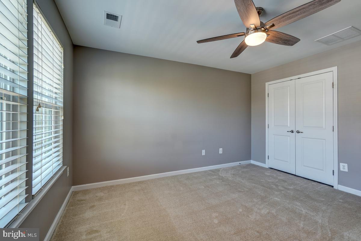 FAIRWOOD CROSSING AT BLA - Residential