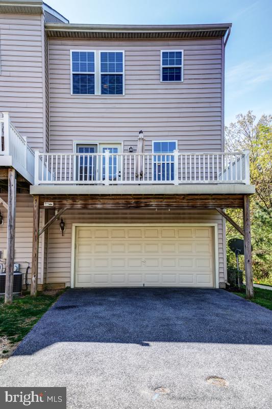 FAIRWOOD CROSSING AT BLA - Residential